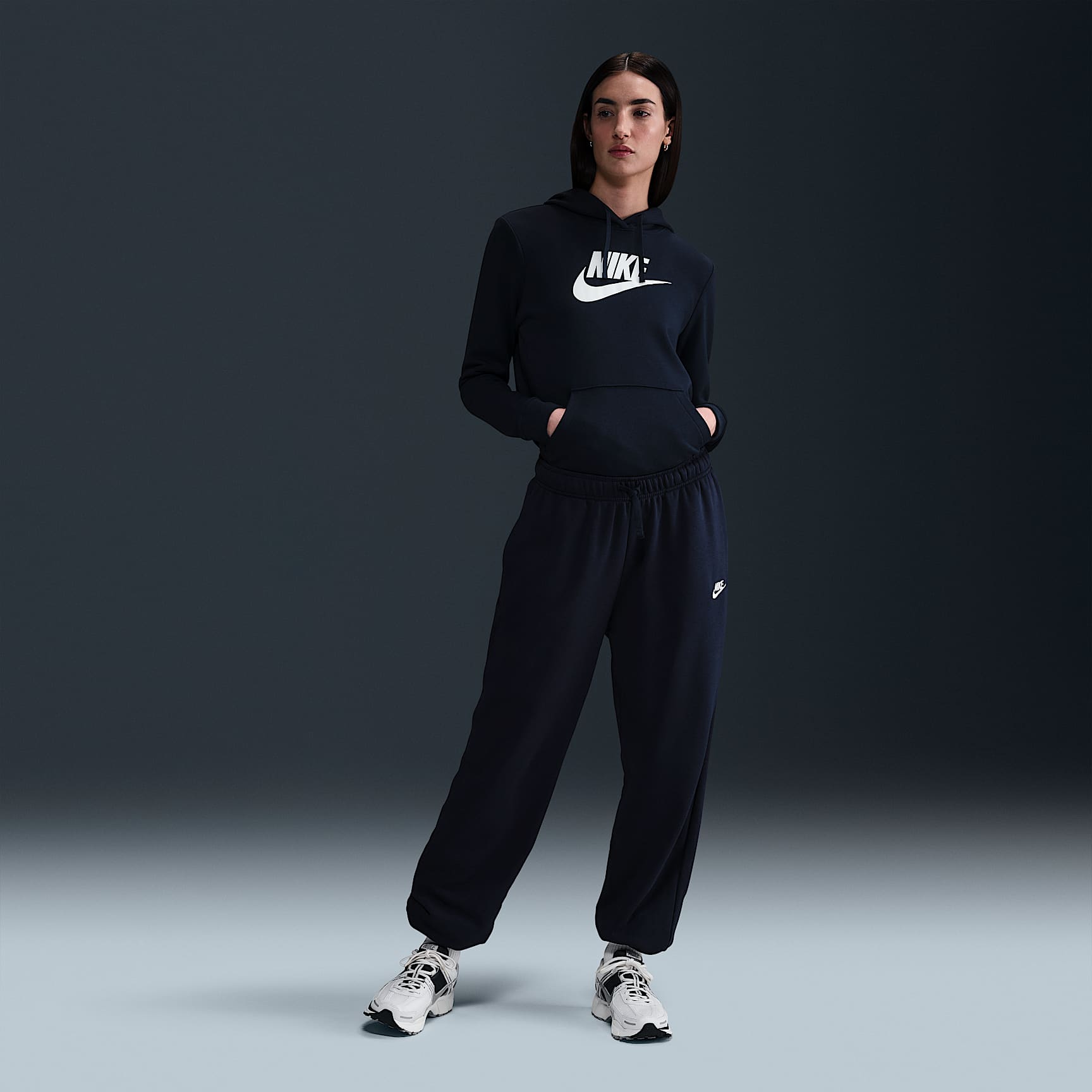 Nike Sportswear Club Fleece Women's Logo Pullover Hoodie