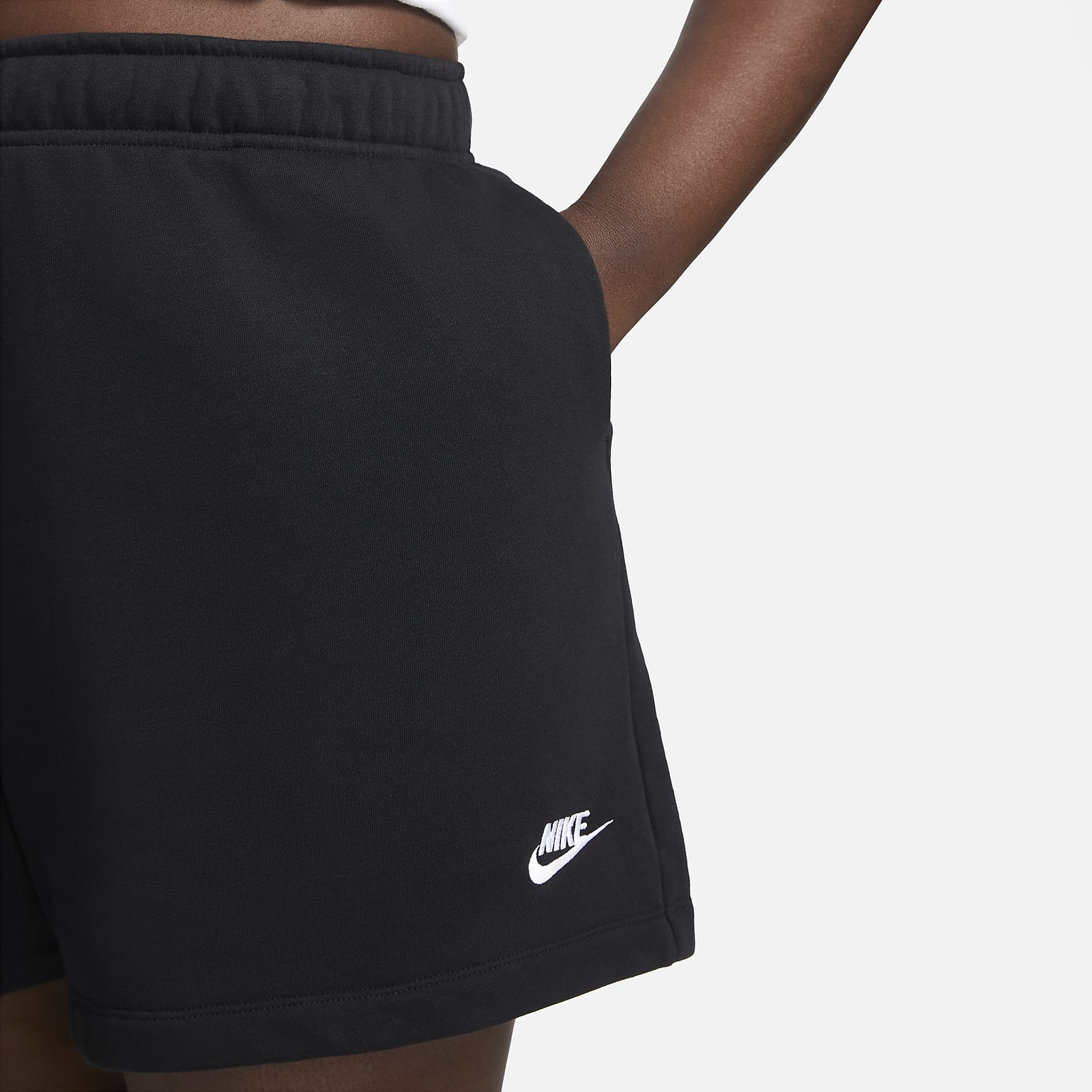 Nike Sportswear Club Fleece Women's Mid-Rise Shorts (Plus Size)