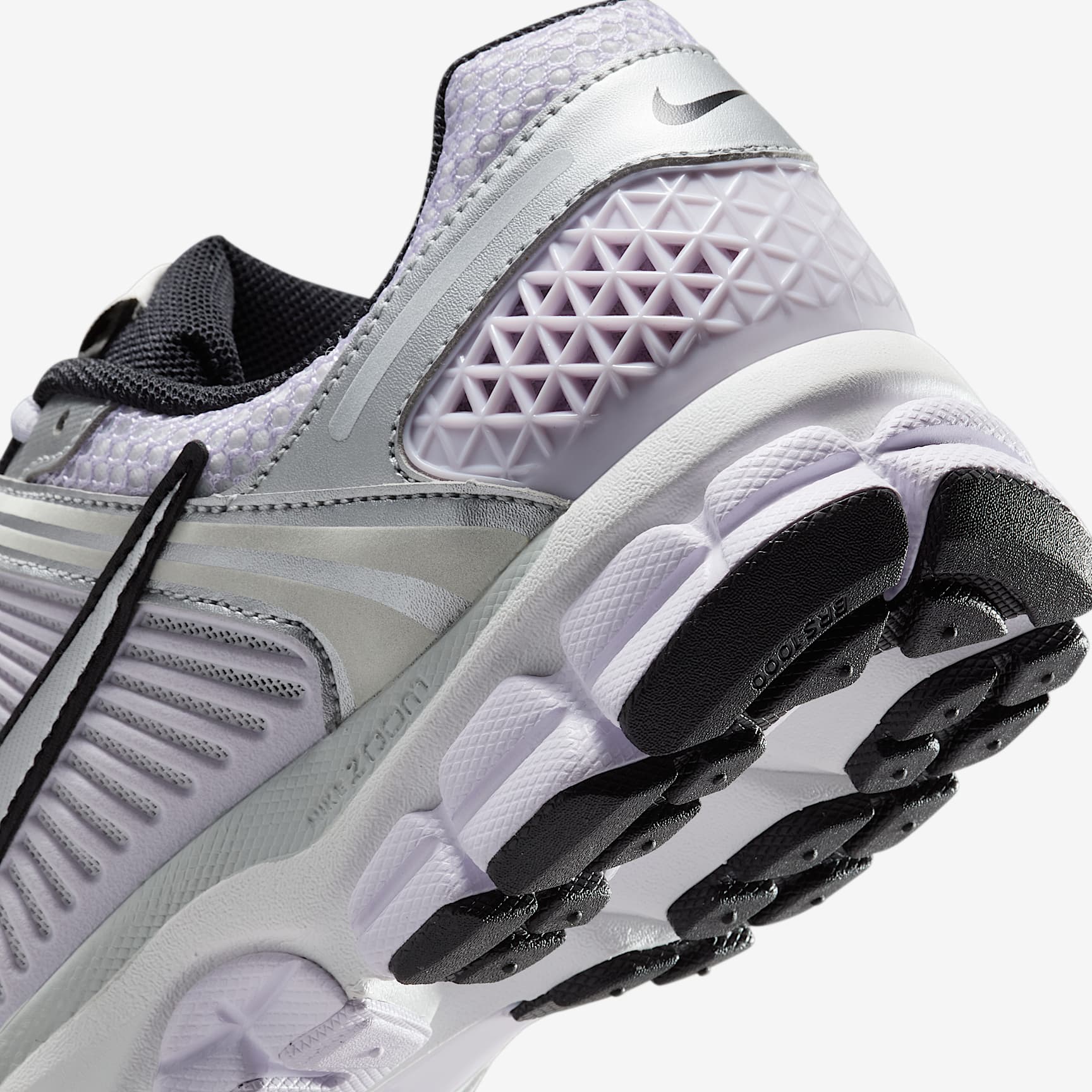 Nike Zoom Vomero 5 Women's Shoes