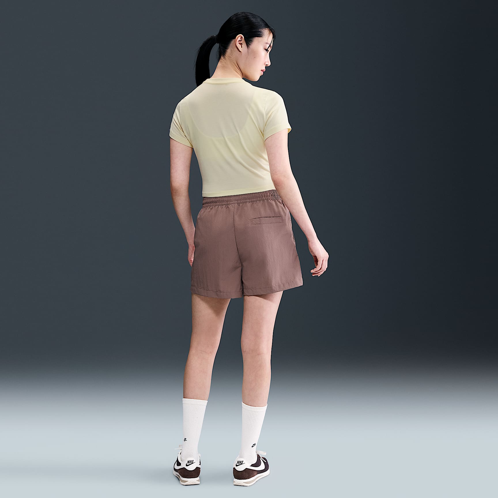 Nike Sportswear Chill Knit Women's Cropped T-Shirt