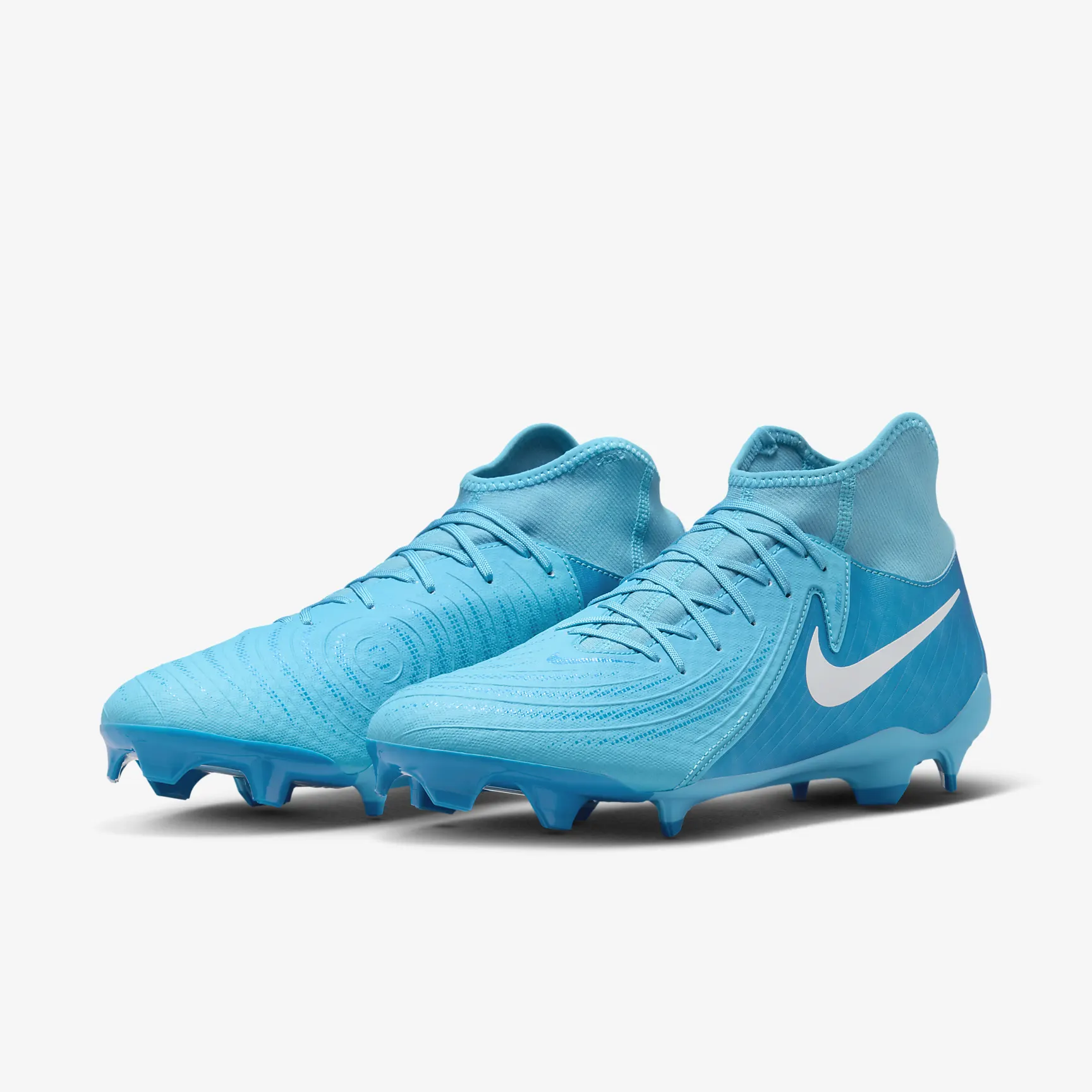 Nike Phantom Luna 2 Academy MG High-Top Soccer Cleats