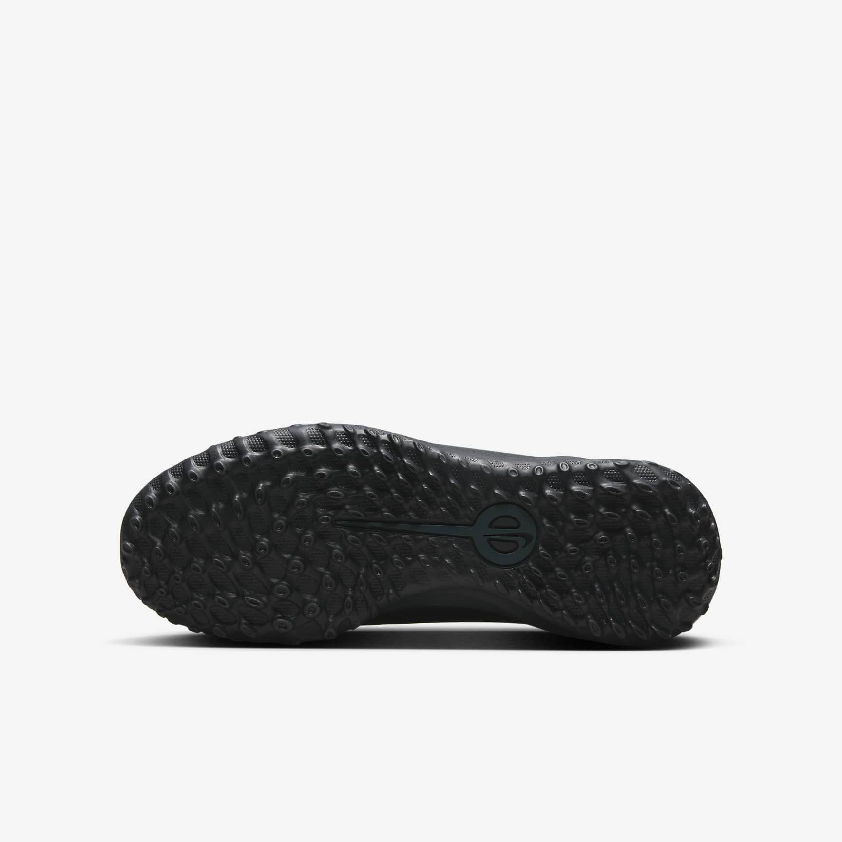 Nike Jr. Tiempo Legend 10 Club Little/Big Kids' Turf Low-Top Soccer Shoes