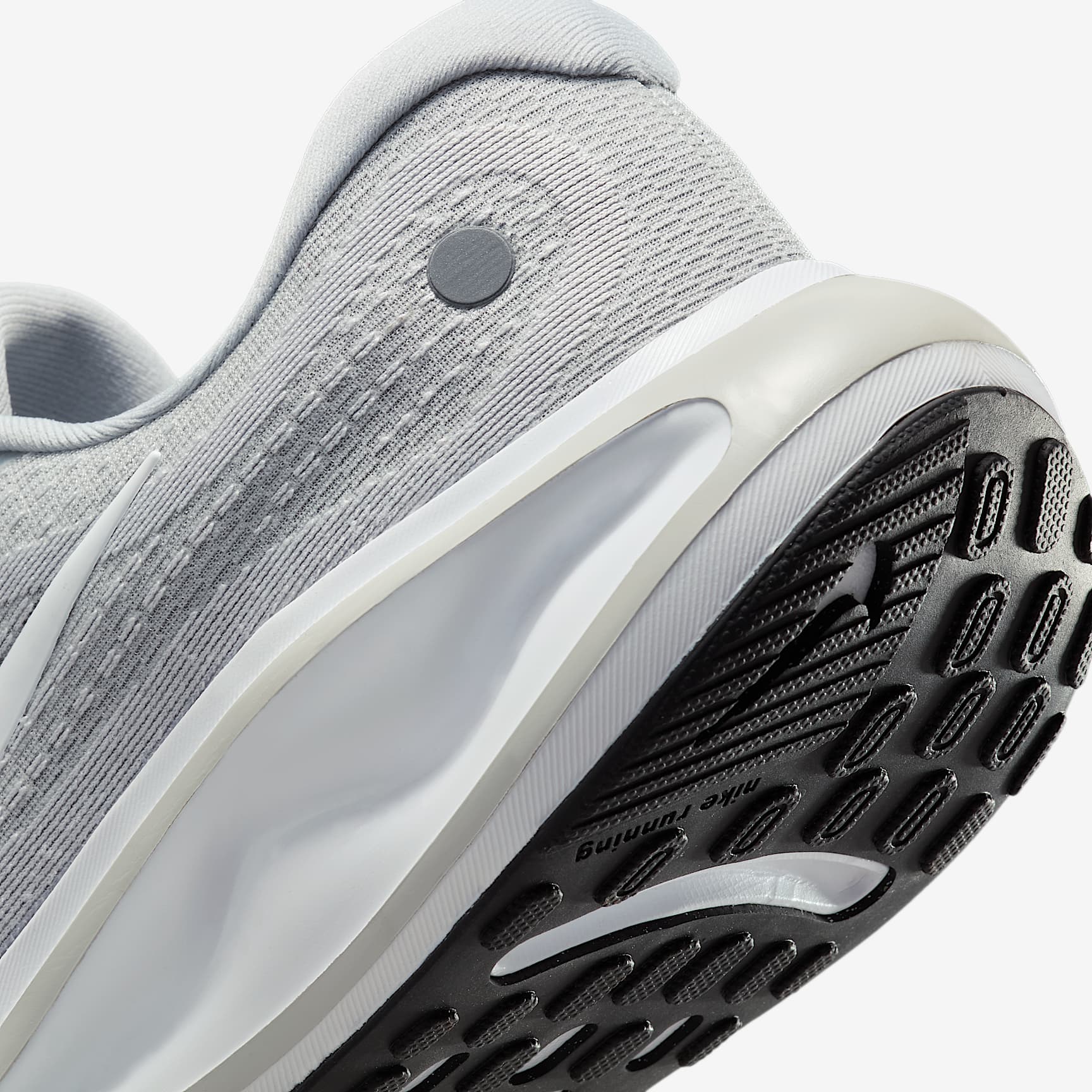 Nike Journey Run Men's Road Running Shoes