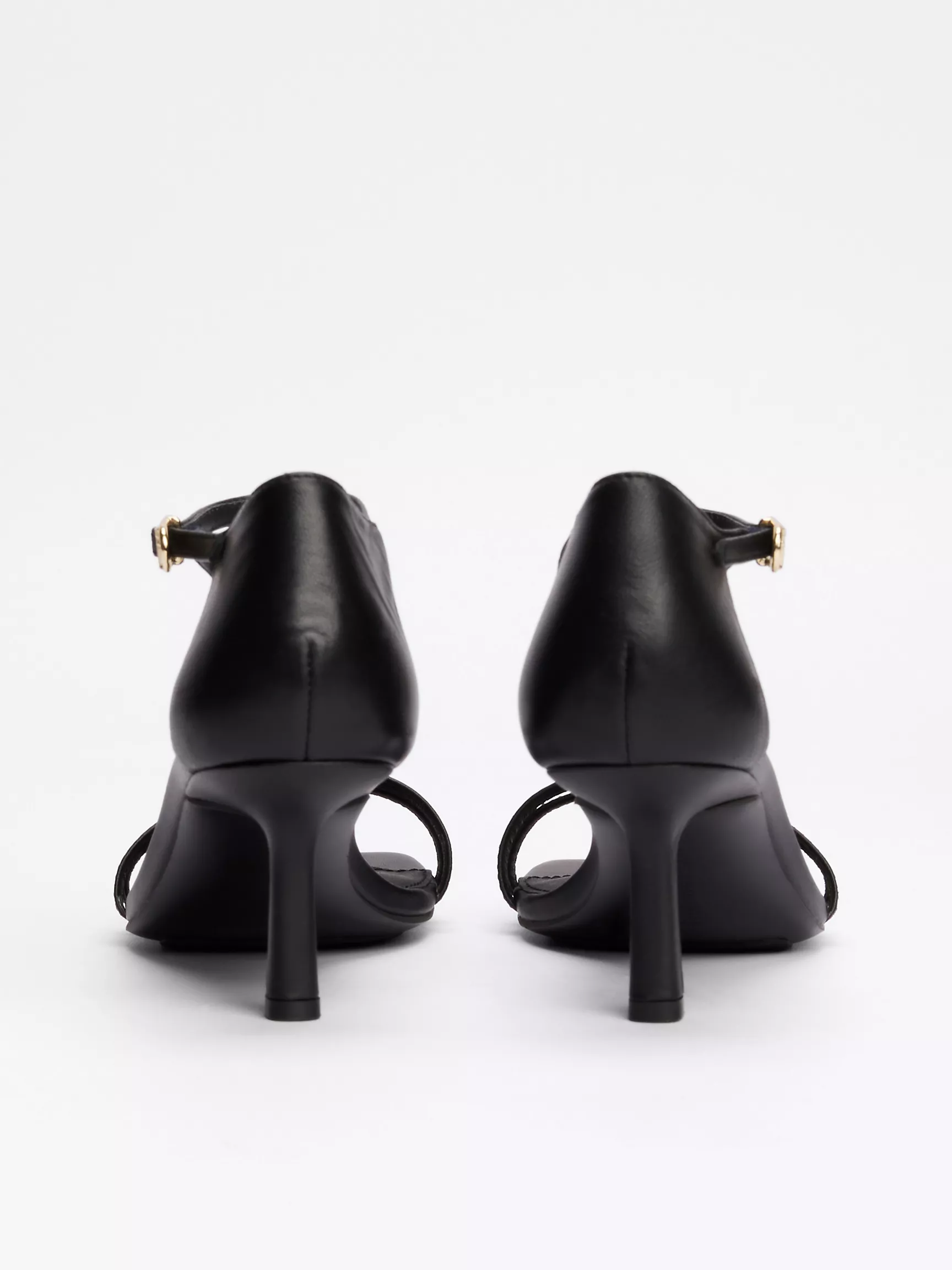 Женская обувь Tommy Hilfiger, Туфли на низком каблуке с ремешком и монограммным узором