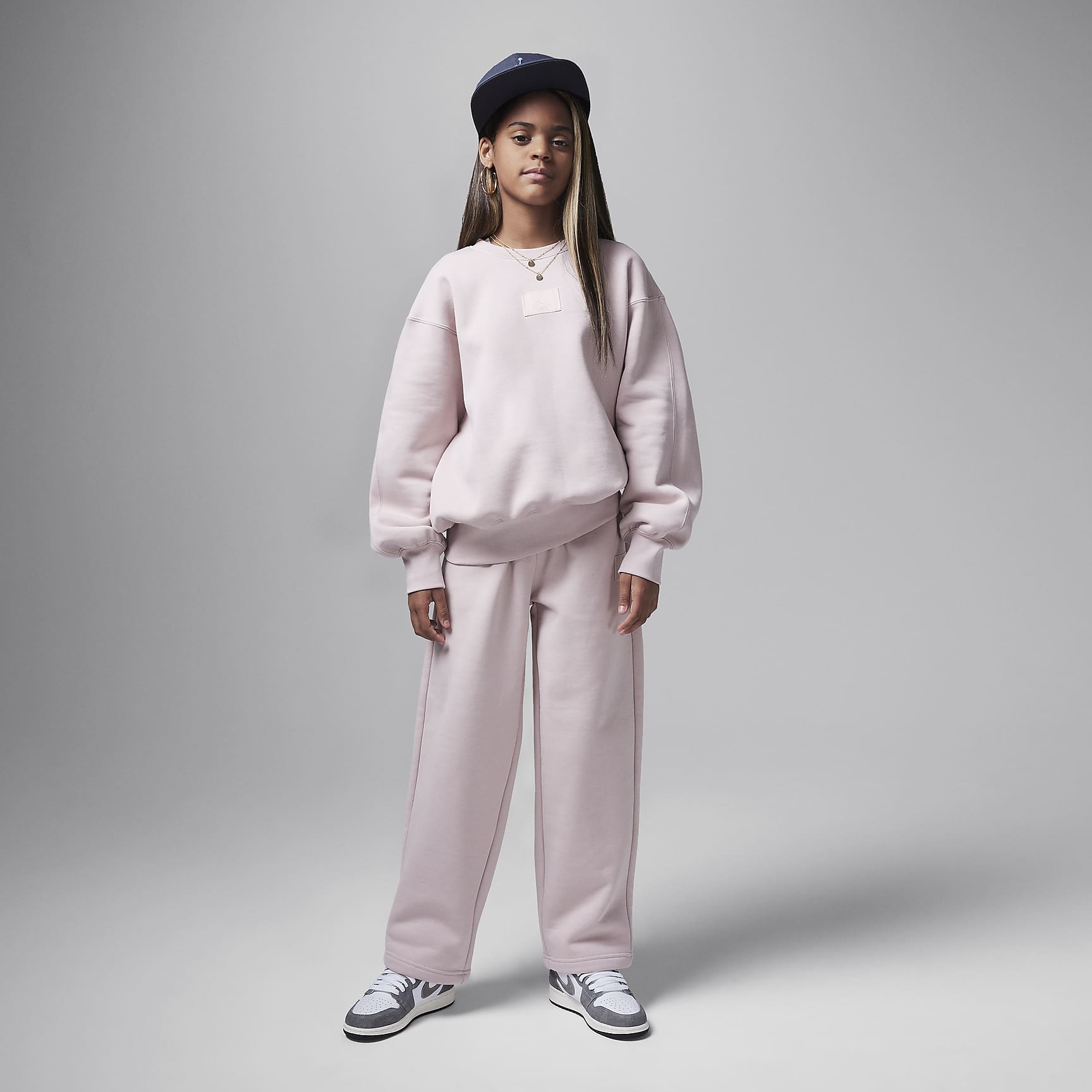 Jordan Flight Essentials Big Kids' Oversized Crew