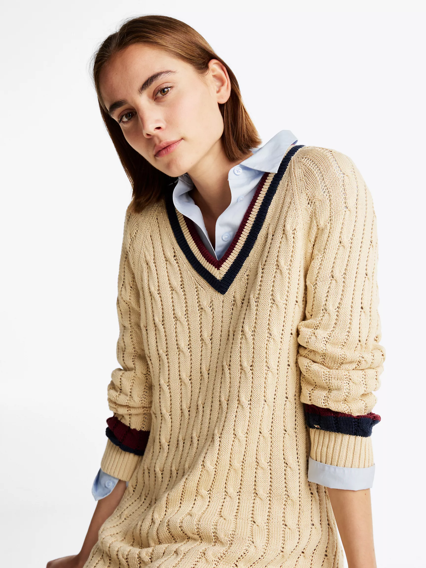 Женское платье Tommy Hilfiger, Вязаное платье-свитер с узором "косы" и университетским стилем