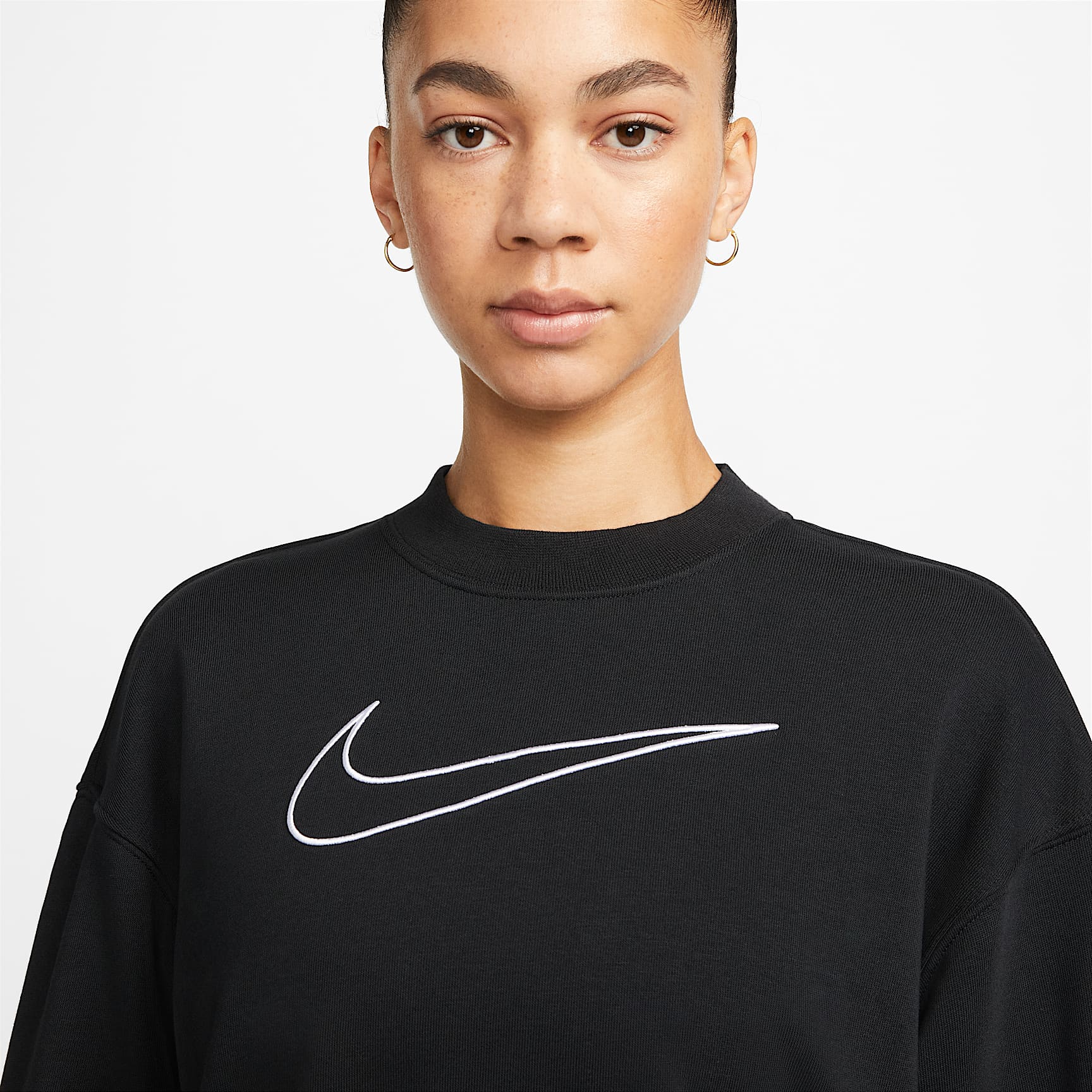 Nike Dri-FIT Get Fit Women's Graphic Crewneck Sweatshirt