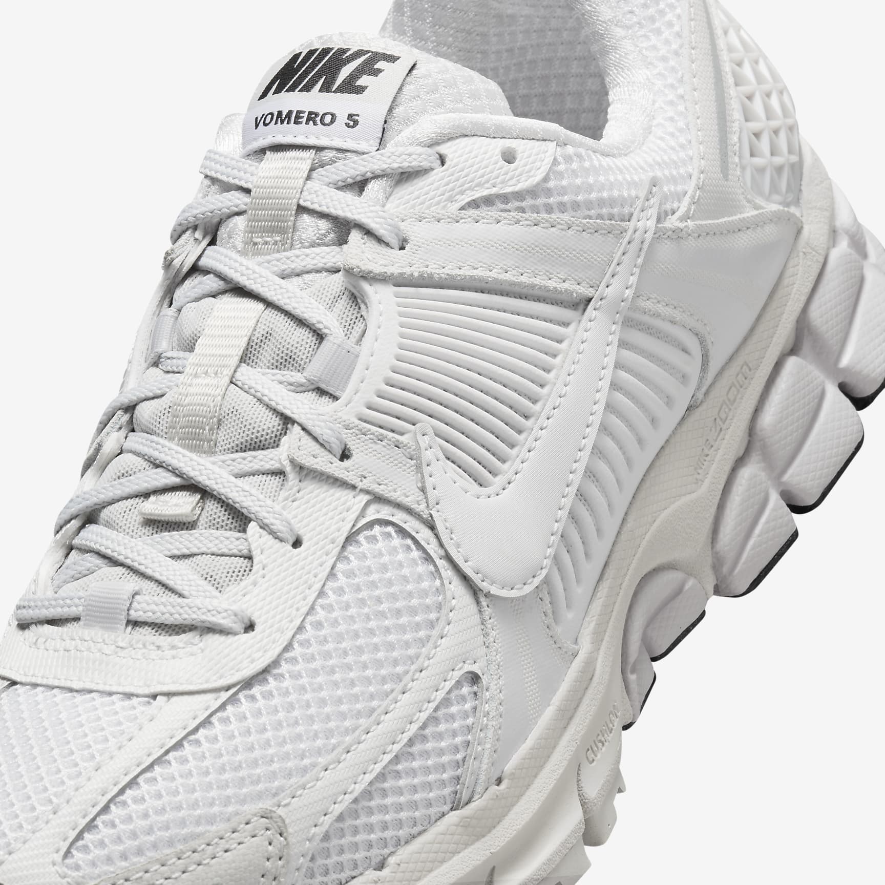 Nike Zoom Vomero 5 Women's Shoes