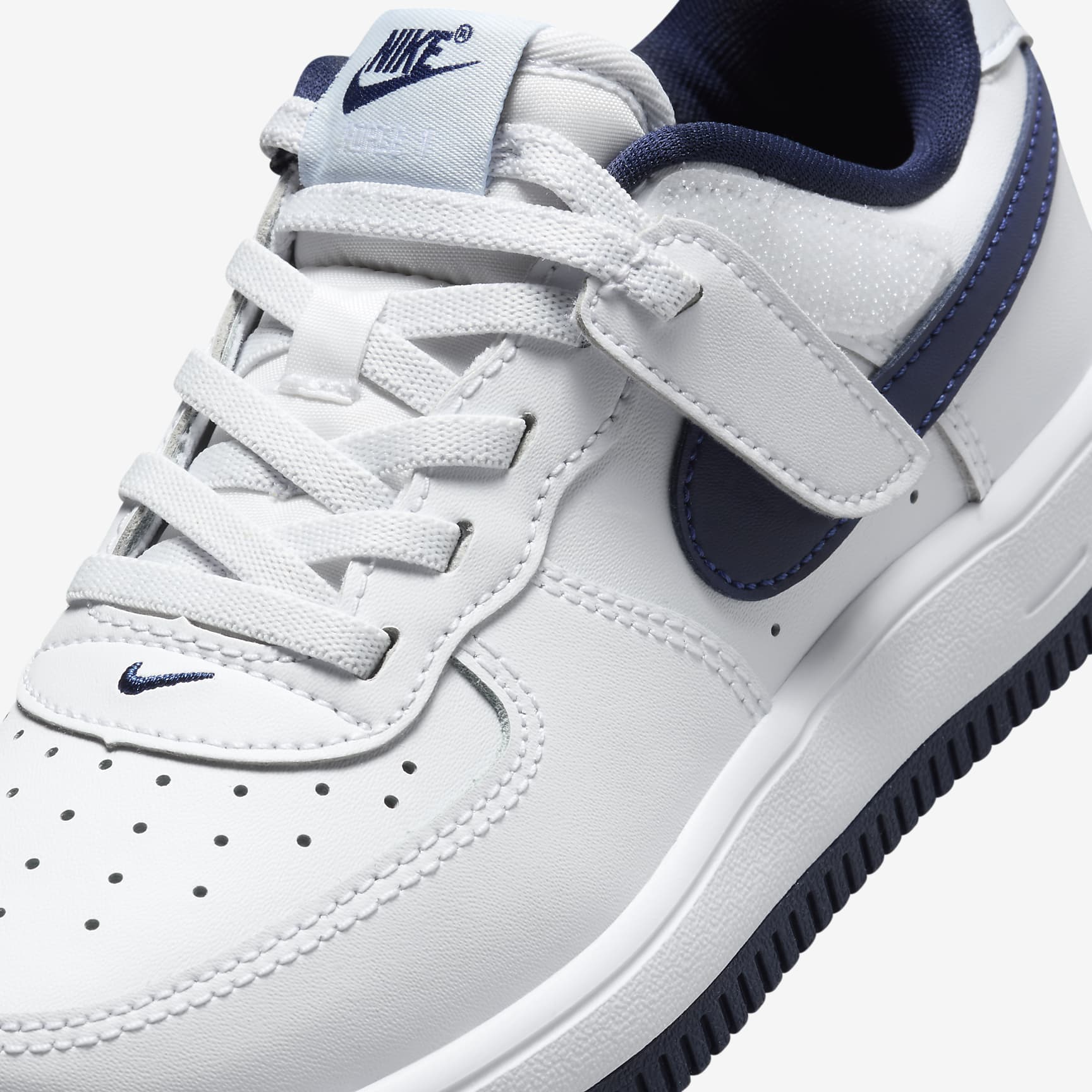 Nike Force 1 Low EasyOn Little Kids' Shoes