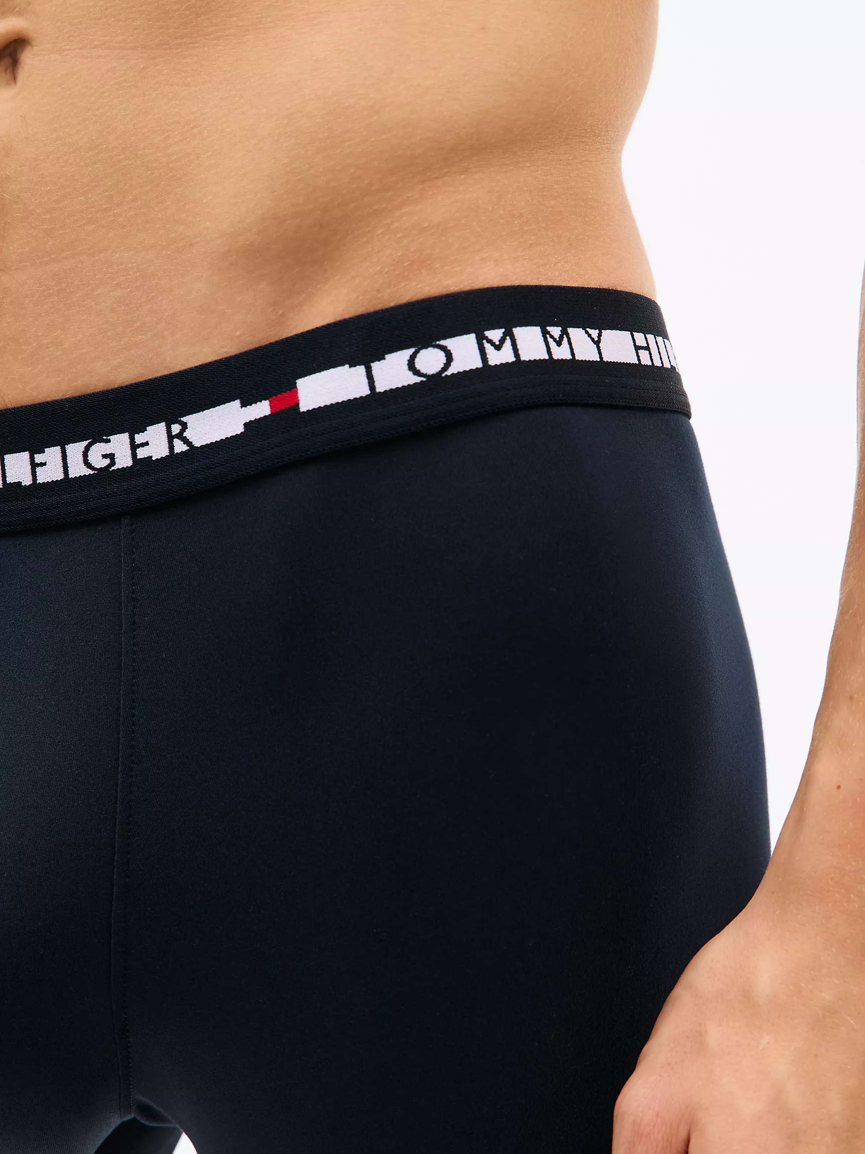 Мужское нижнее белье Tommy Hilfiger, Укороченные трусы-боксёры TH Comfort+ (набор 3 шт.)