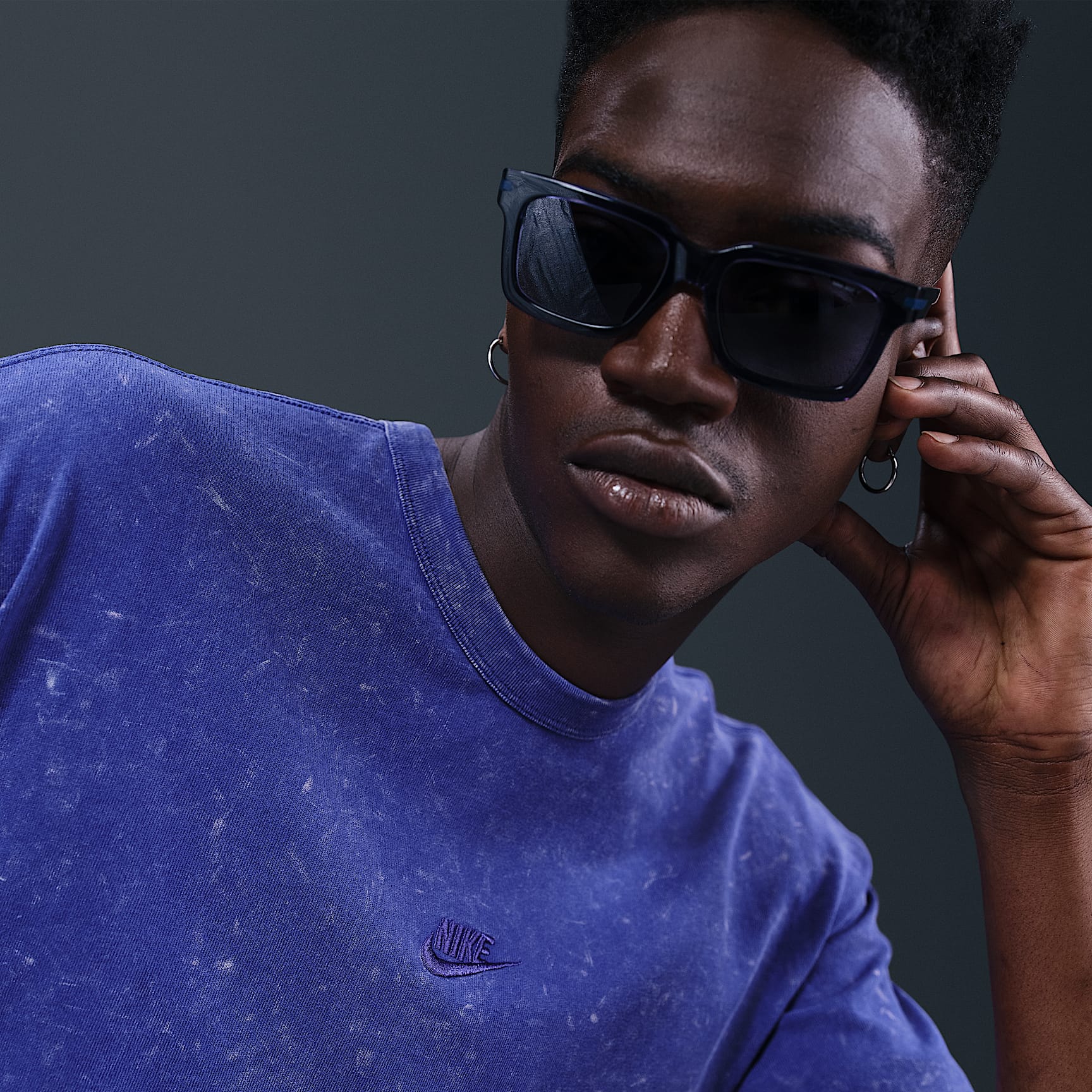 Nike Sportswear Premium Essentials Men's Max90 T-Shirt