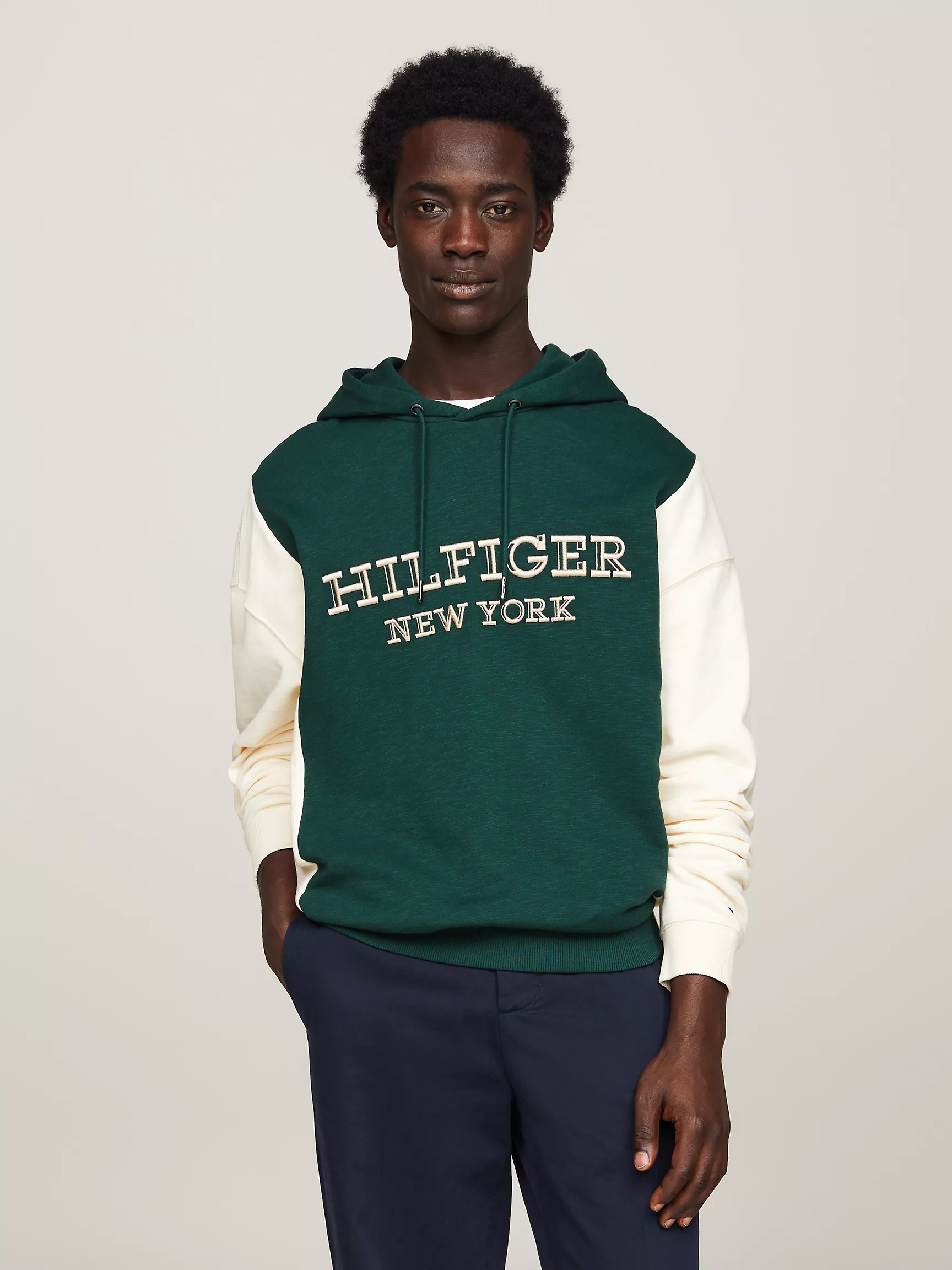 Мужское худи Tommy Hilfiger, Худи с вышитым монограммным логотипом в стиле colorblock