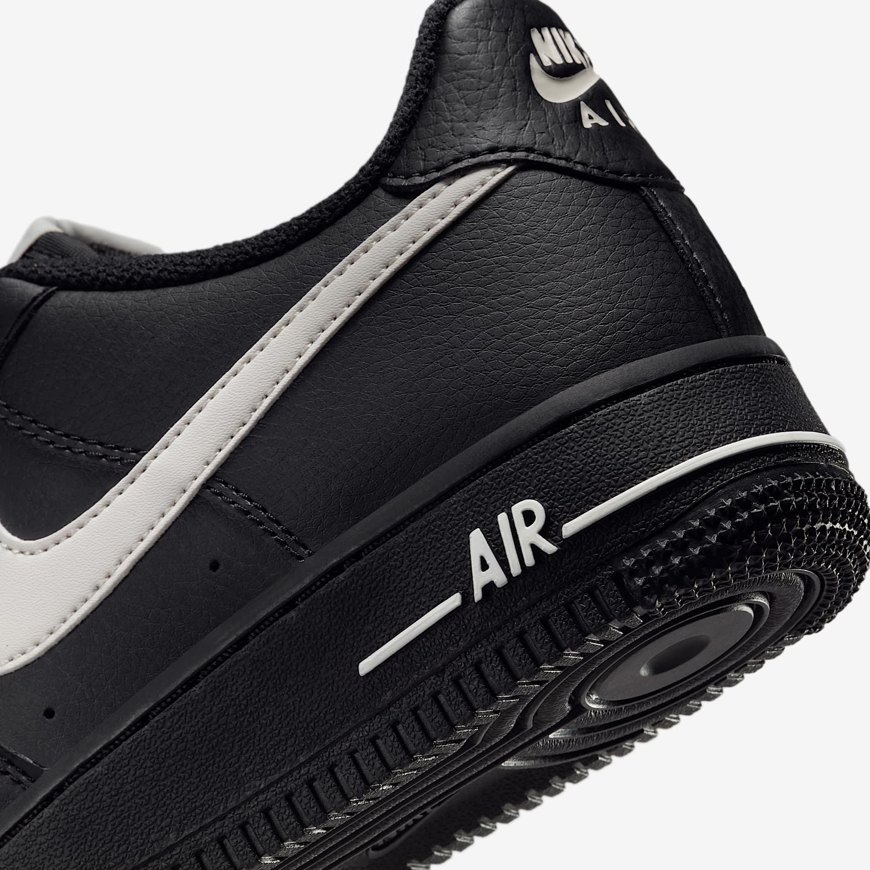 Nike Air Force 1 Big Kids' (Boys') Shoes