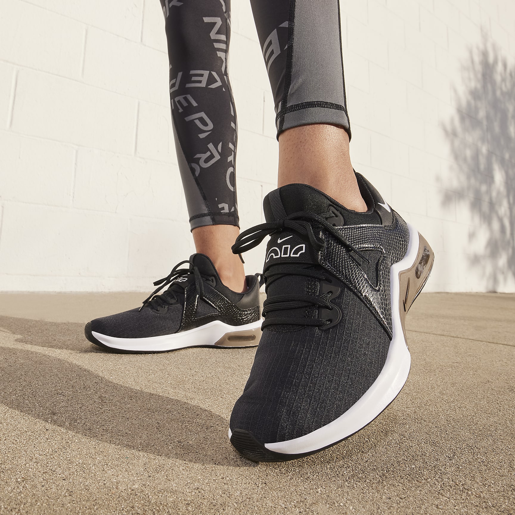 Nike Air Max Bella TR 5 Women's Workout Shoes