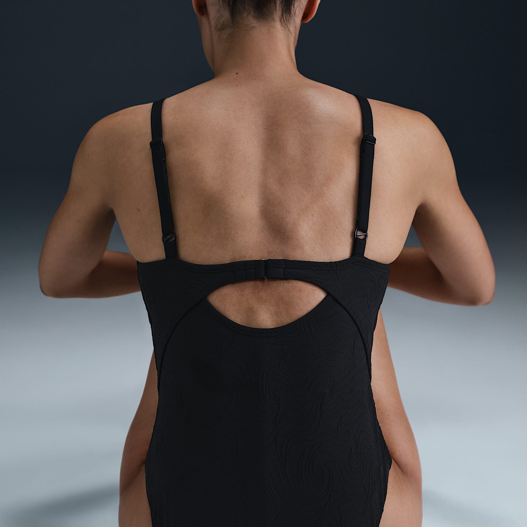 Nike Swim Water Texture Women's V-Neck One-Piece