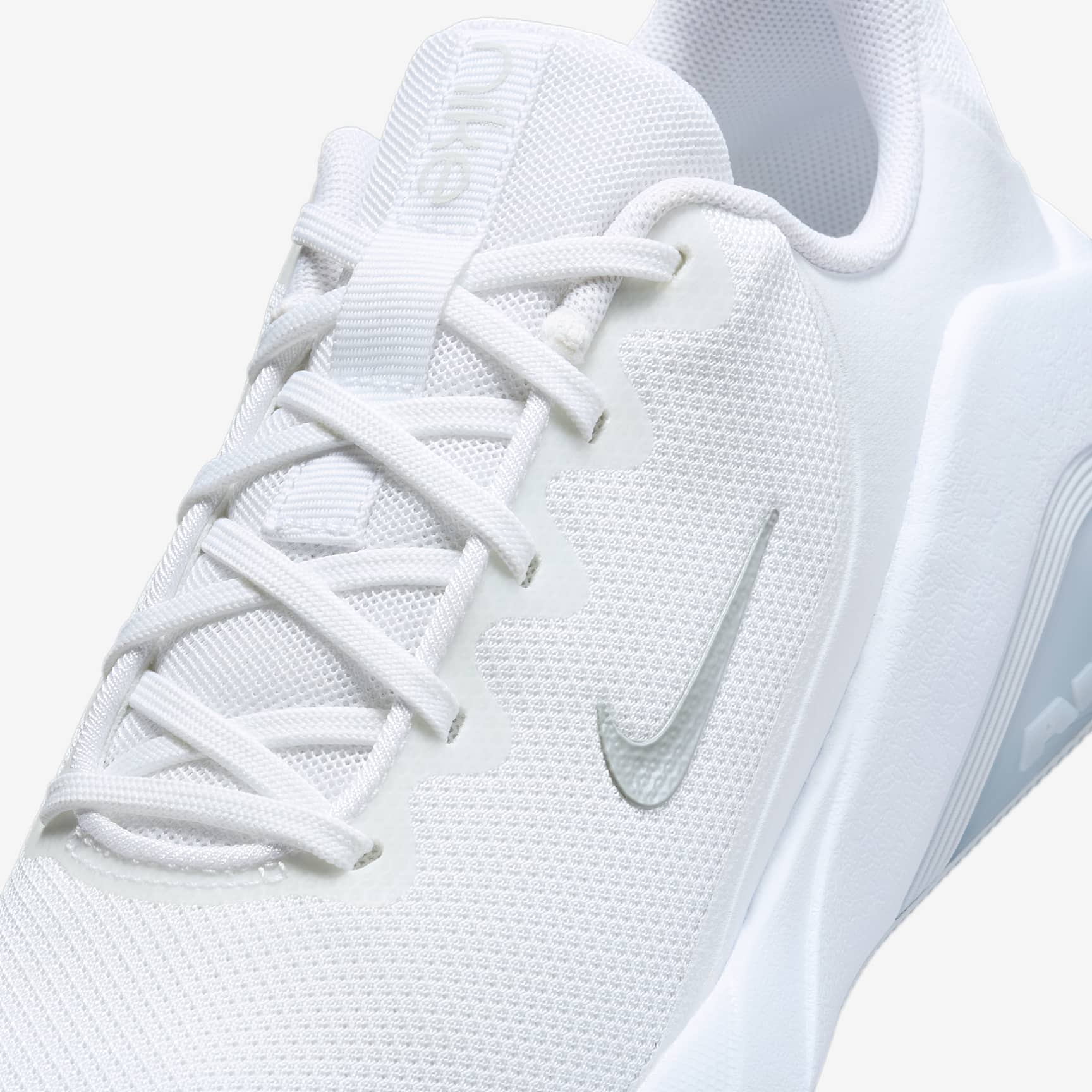 Nike Bella 7 Women's Workout Shoes
