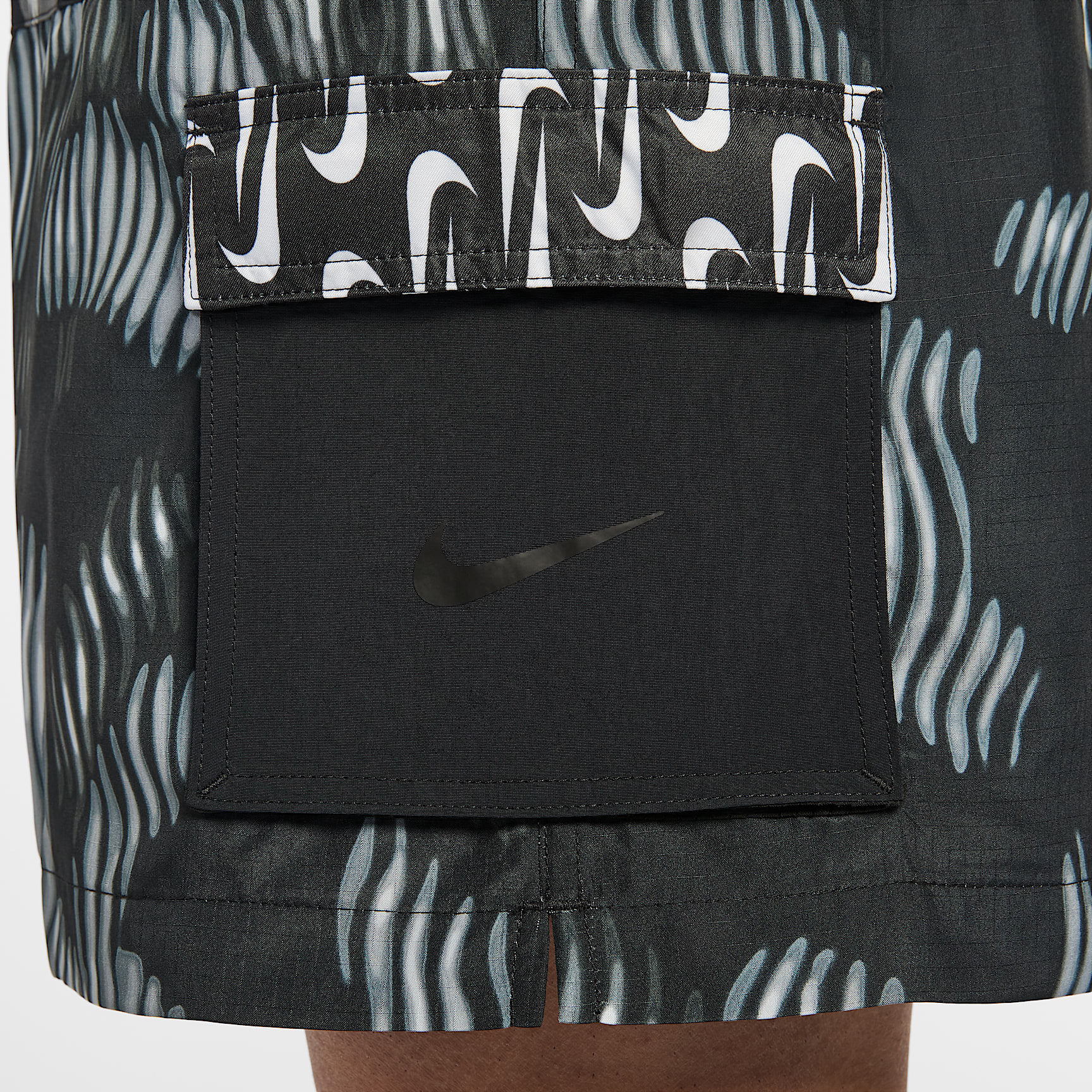 Nike Swim Voyage Men's 7" Volley Shorts