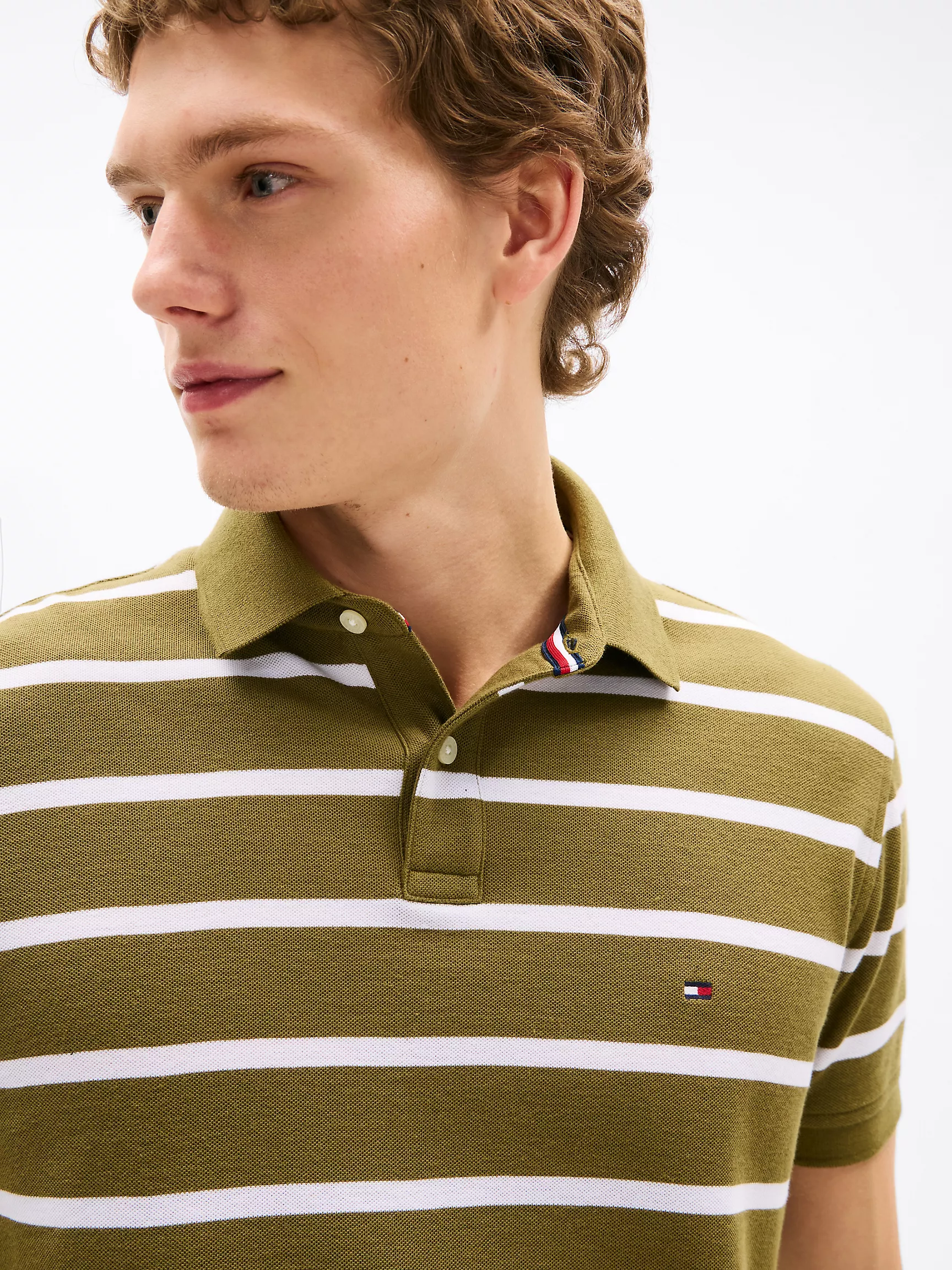 Мужское поло Tommy Hilfiger, Полосатое влагоотводящее поло стандартного кроя