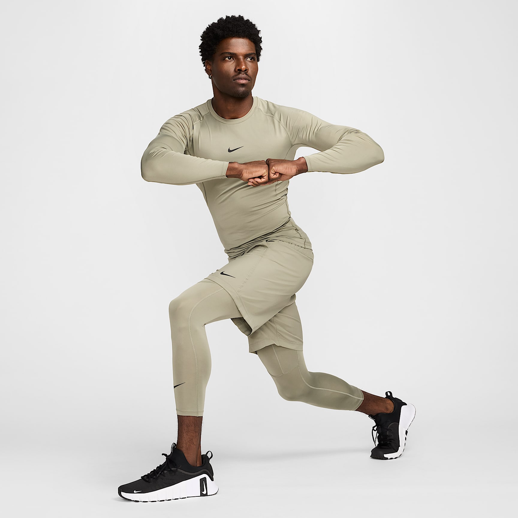 Nike Pro Men's Dri-FIT Tight Long-Sleeve Fitness Top