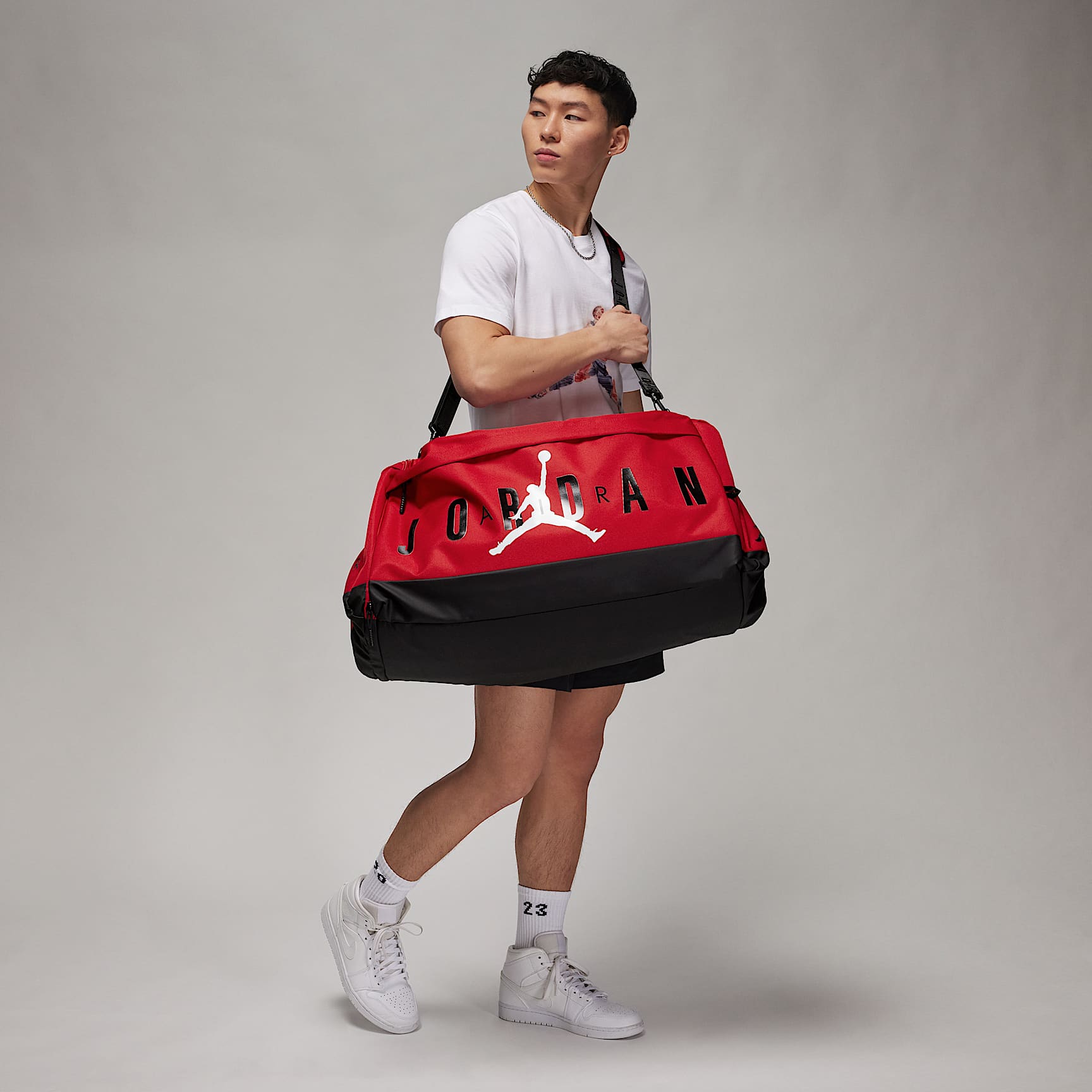 Jordan Duffel Bag (81L)