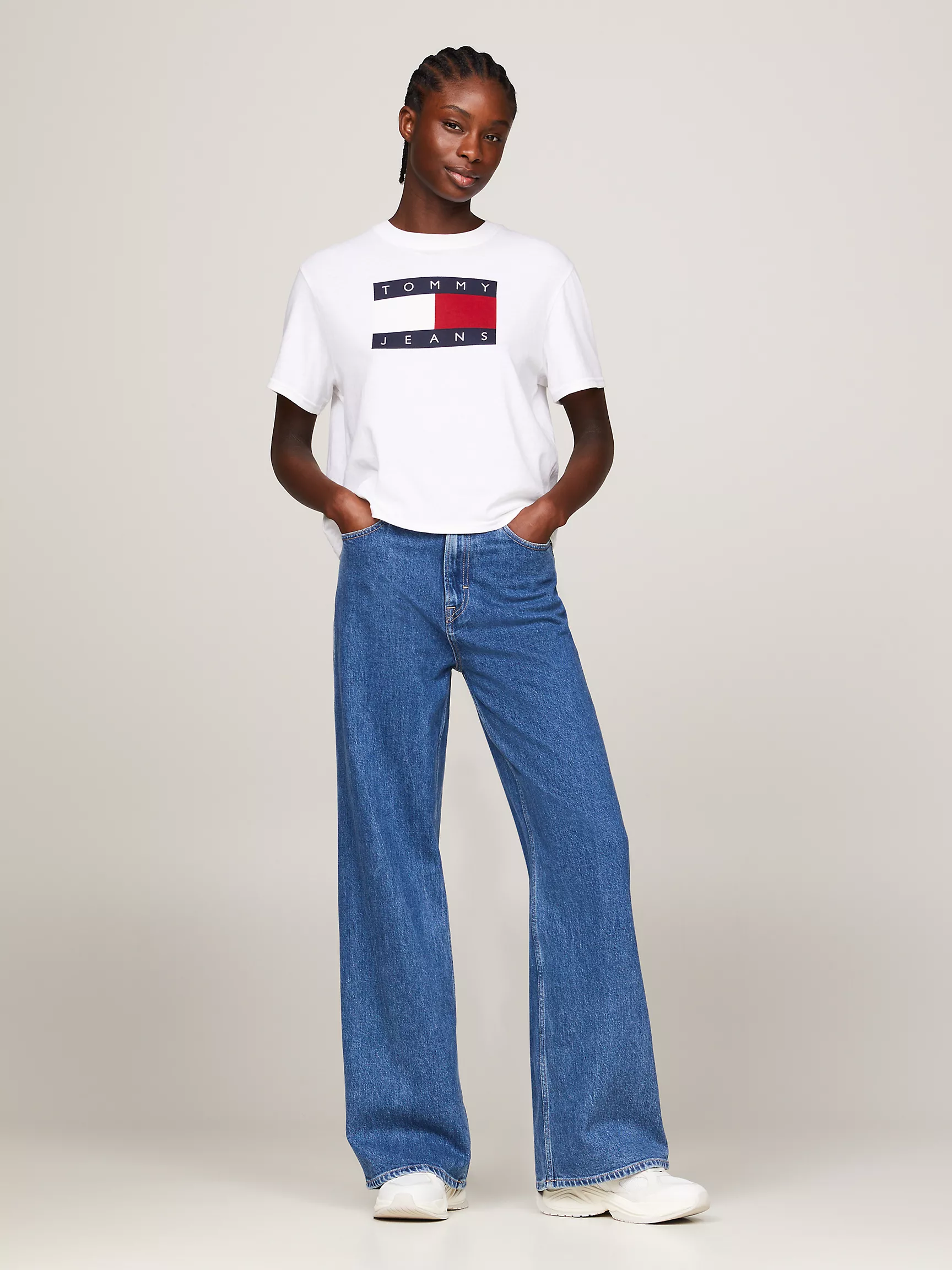 Женская футболка Tommy Hilfiger, Футболка свободного кроя с нашивкой в виде флага