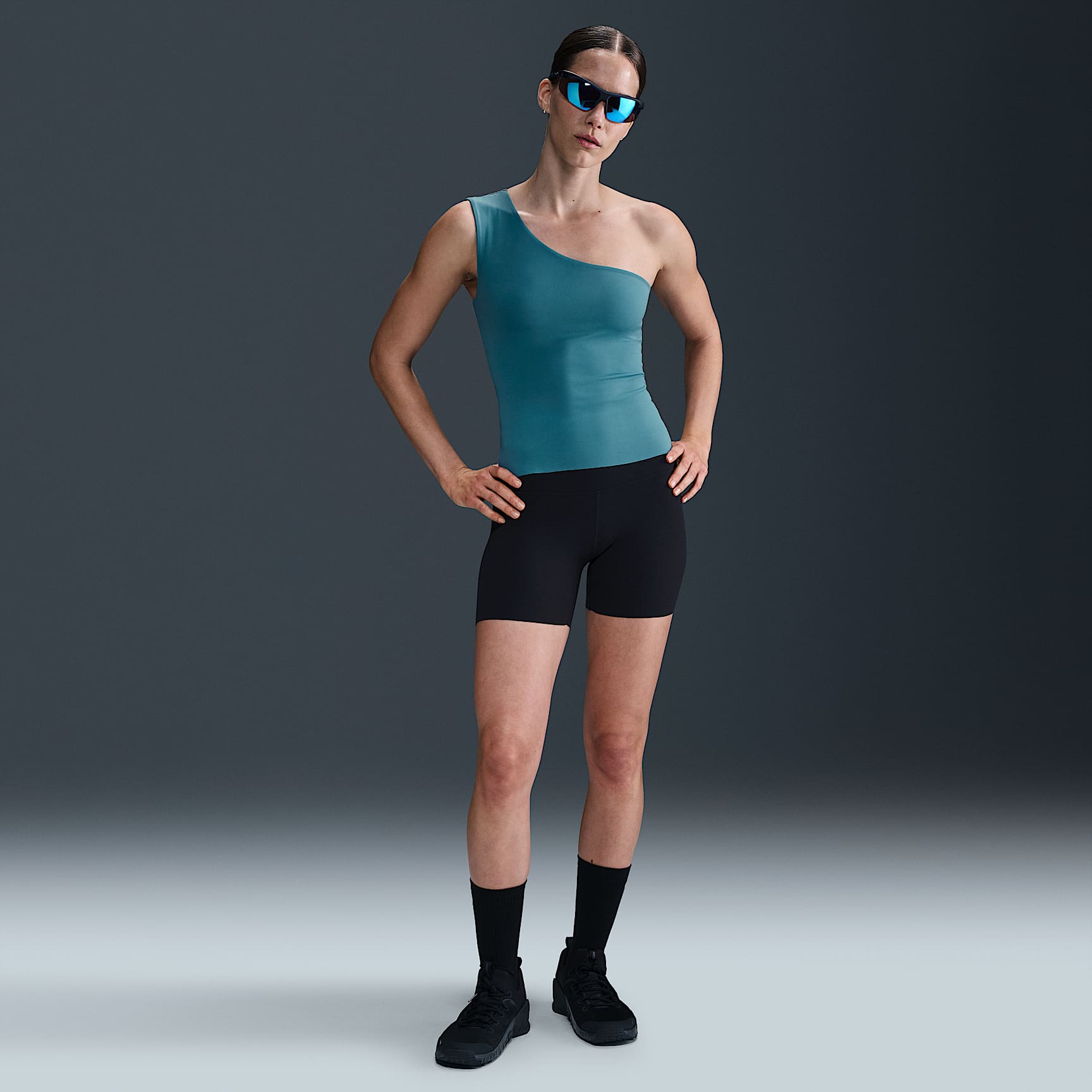 Nike Zenvy Women's Dri-FIT Asymmetrical Tank Top