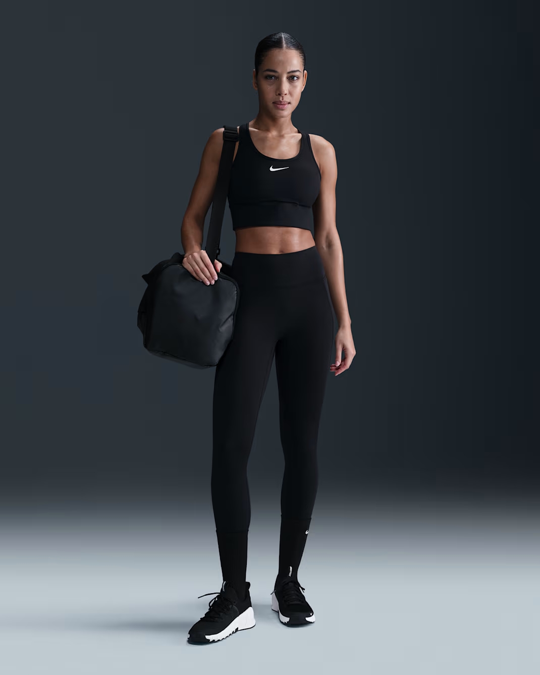 Nike Universa Women's Medium-Support High-Waisted 7/8 Leggings with Pockets