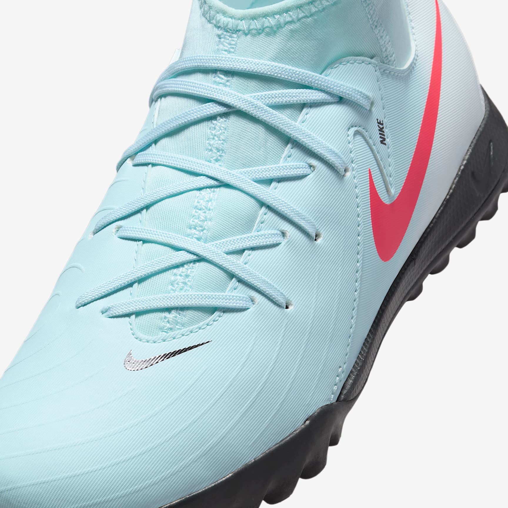 Nike Jr. Phantom Luna 2 Academy Little/Big Kids' TF Soccer Shoes