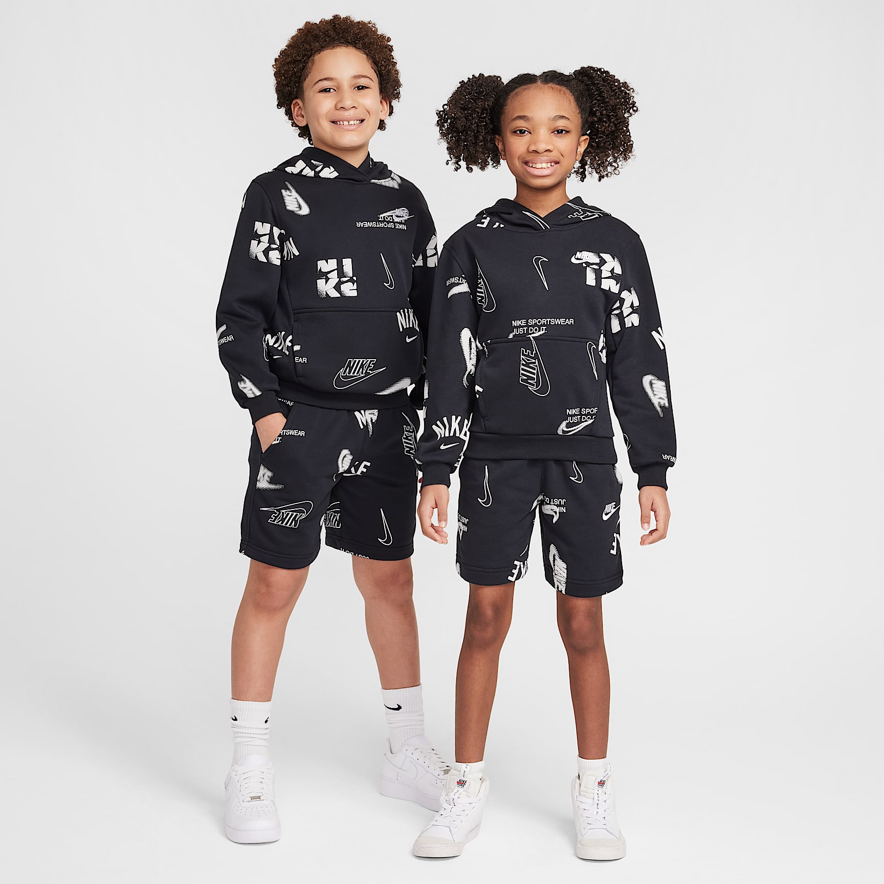 Nike Sportswear Club Big Kids' French Terry Hoodie
