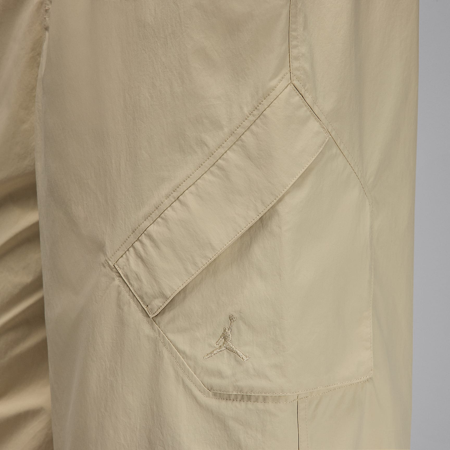 Jordan Flight Chicago Women's Parachute Pants