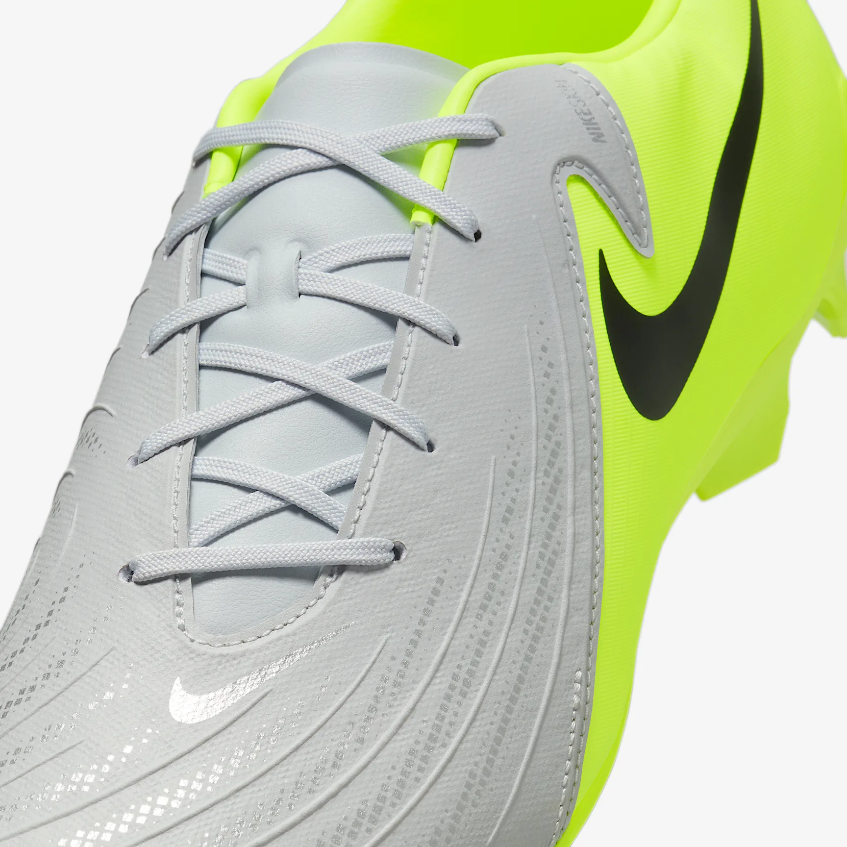 Nike Phantom GX 2 Academy MG Low-Top Soccer Cleats