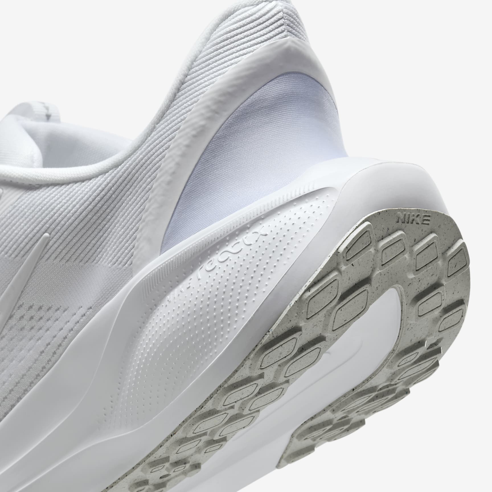 Nike Pegasus EasyOn Men's Road Running Shoes