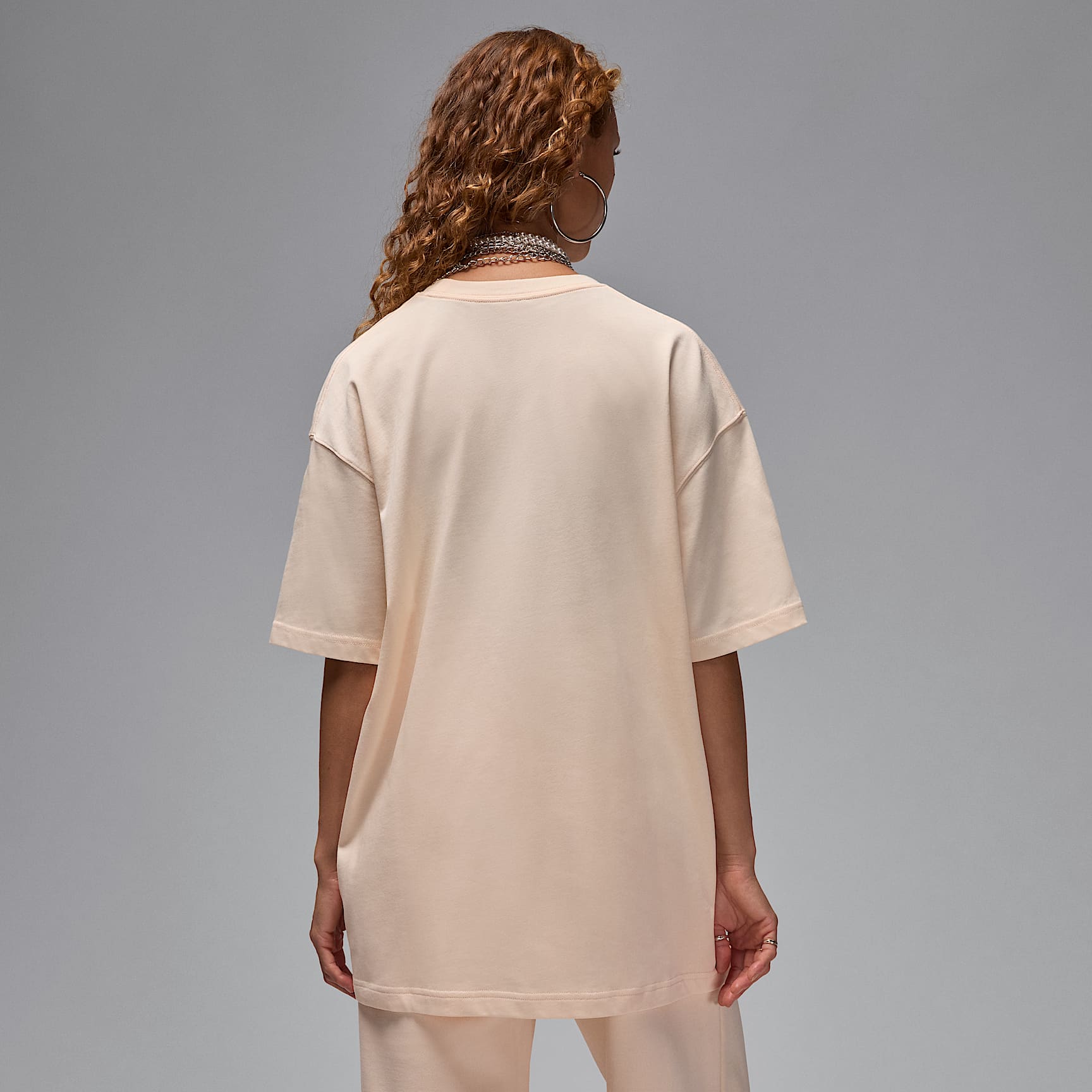 Jordan Flight Essentials Women's Oversized T-Shirt