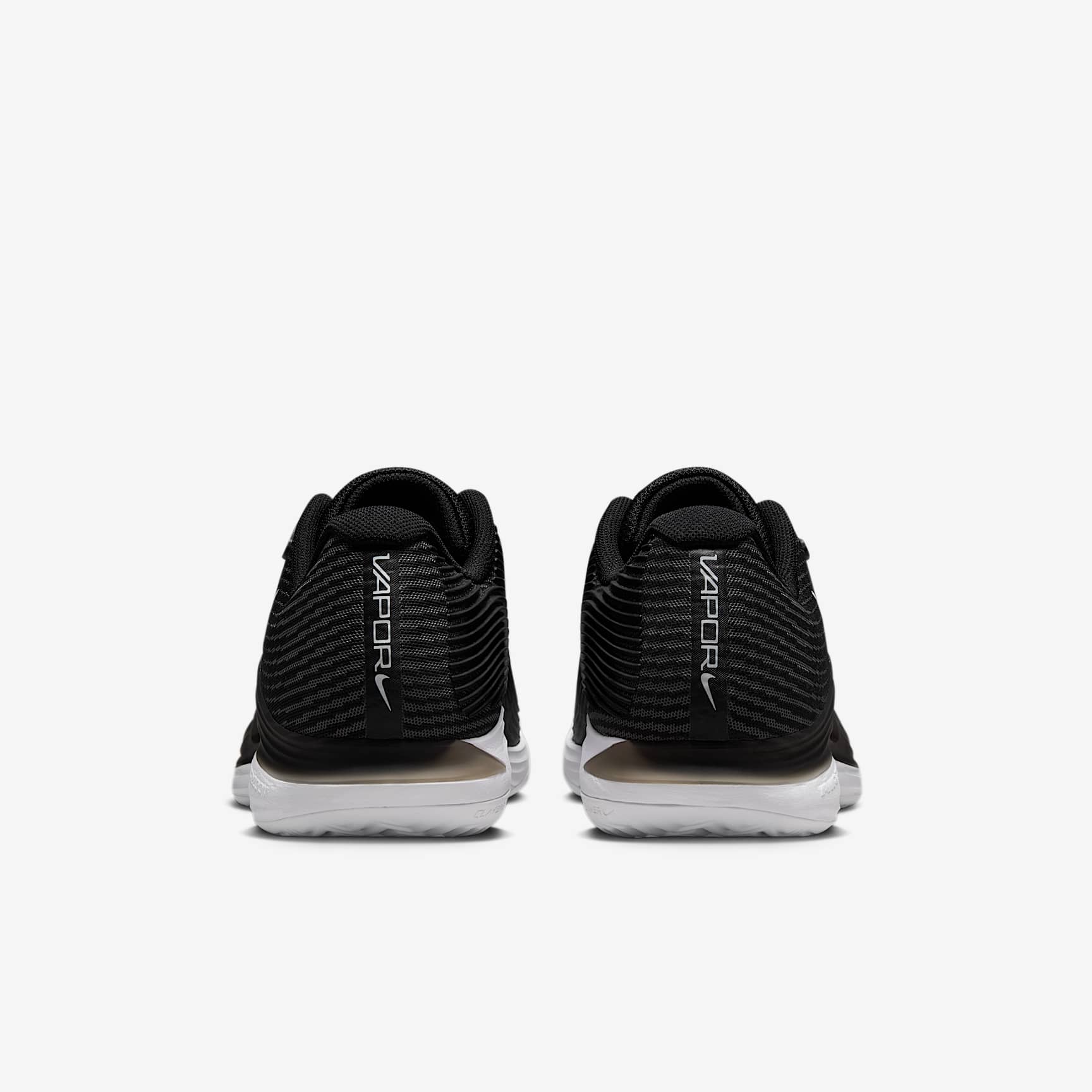Nike Vapor 12 Men's Clay Court Tennis Shoes