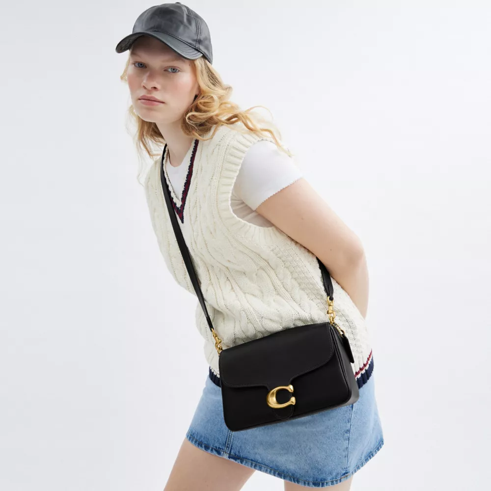 Сумка COACH Soft Tabby Shoulder Bag
