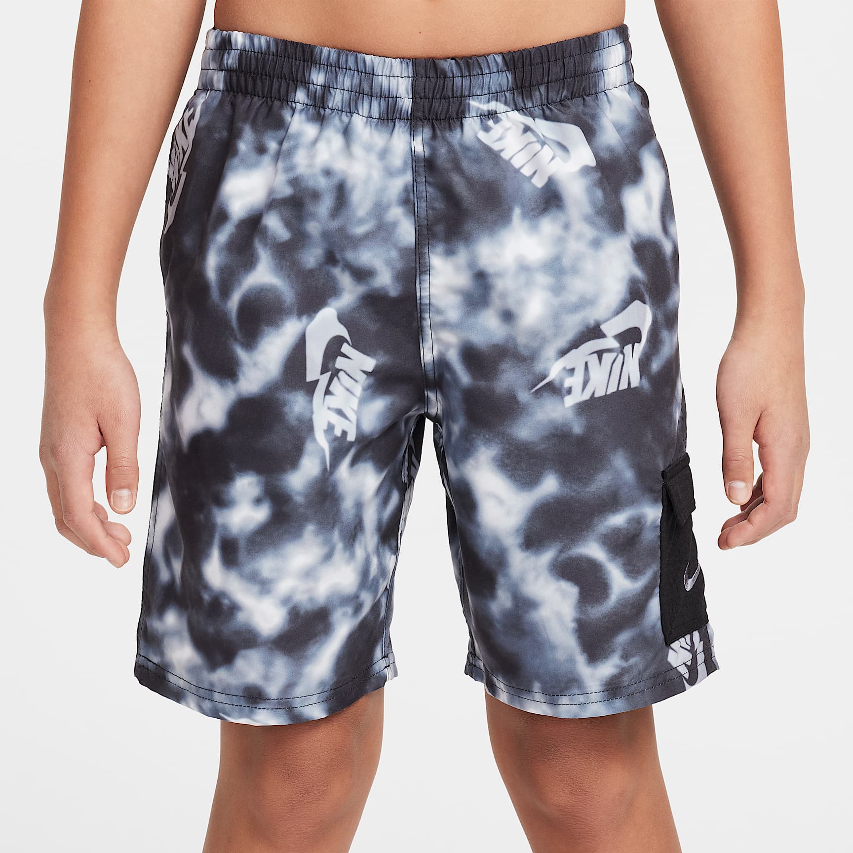 Nike Swim Voyage Big Kids' (Boys') 7" Brief-Lined Cargo Shorts