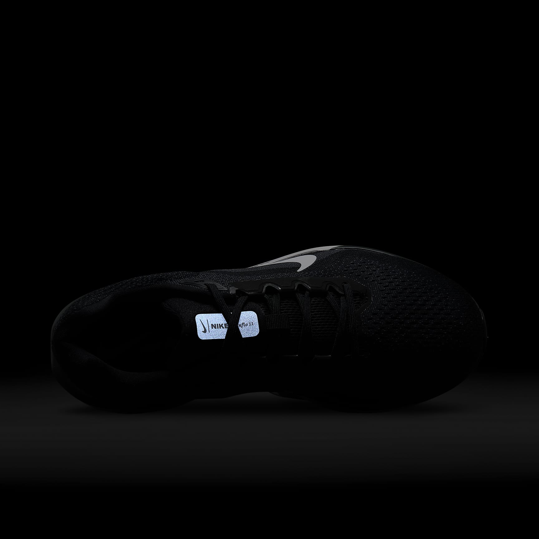 Nike Winflo 11 Men's Road Running Shoes (Extra Wide)