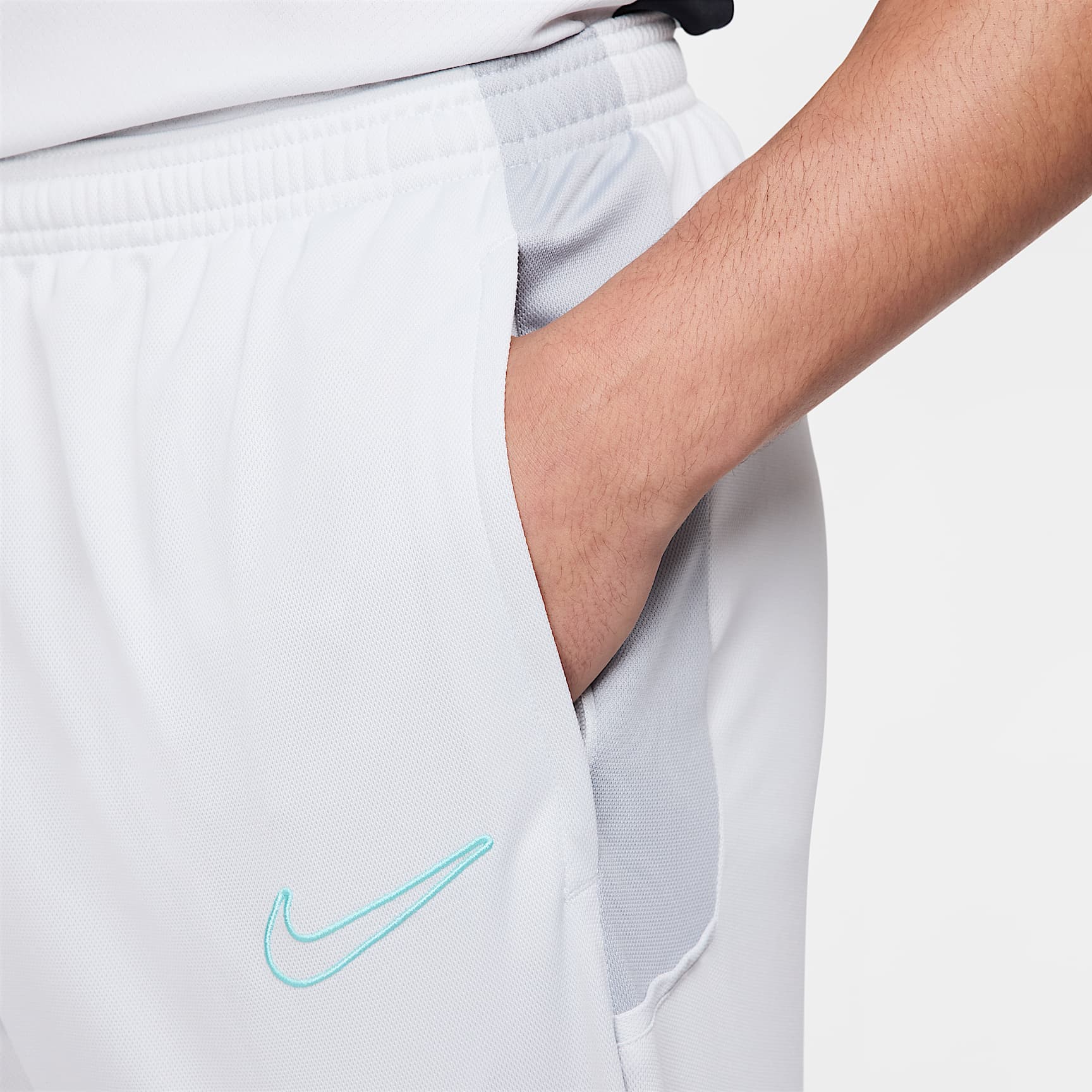 Nike Academy Men's Dri-FIT Soccer Tracksuit