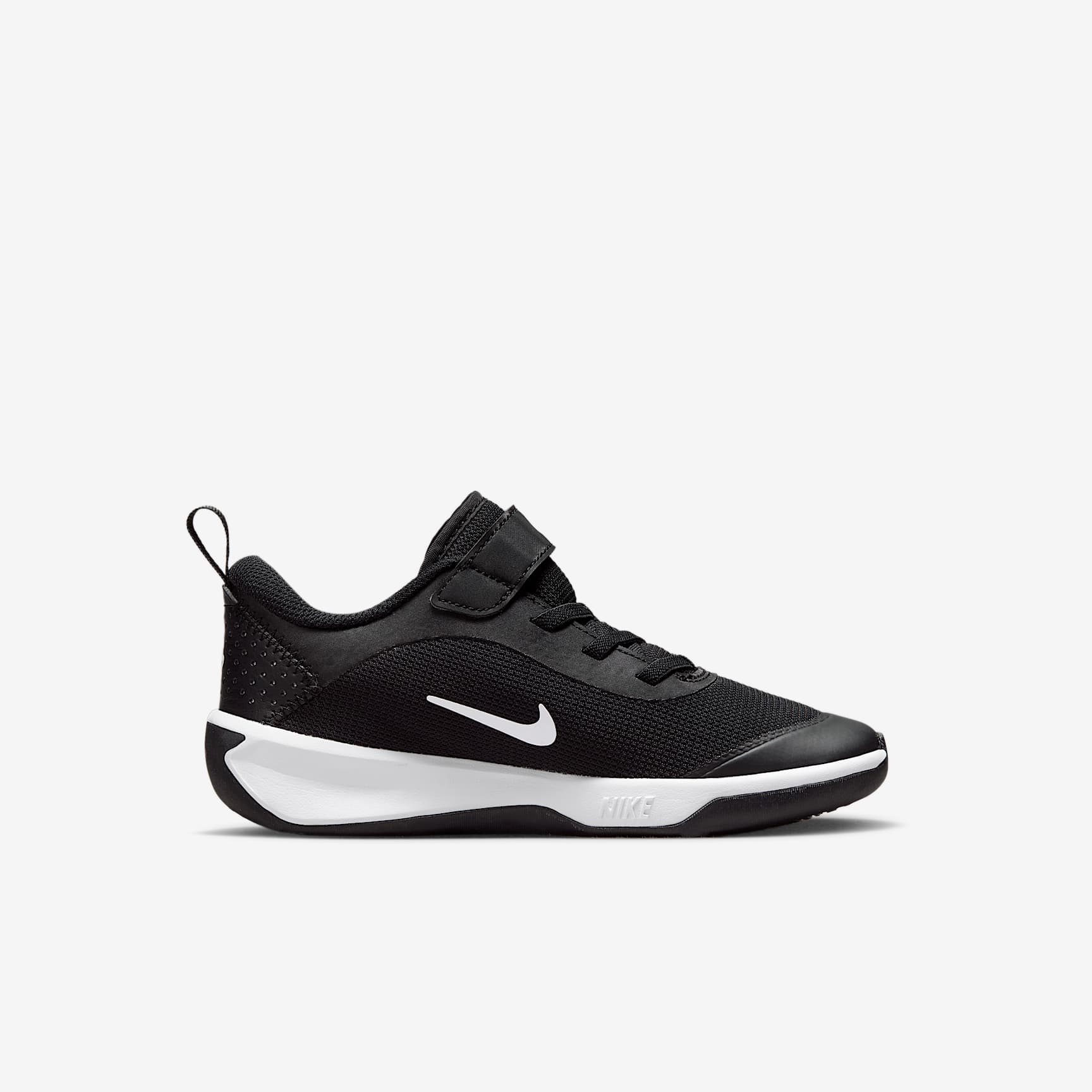 Nike Omni Multi-Court Little Kids' Shoes