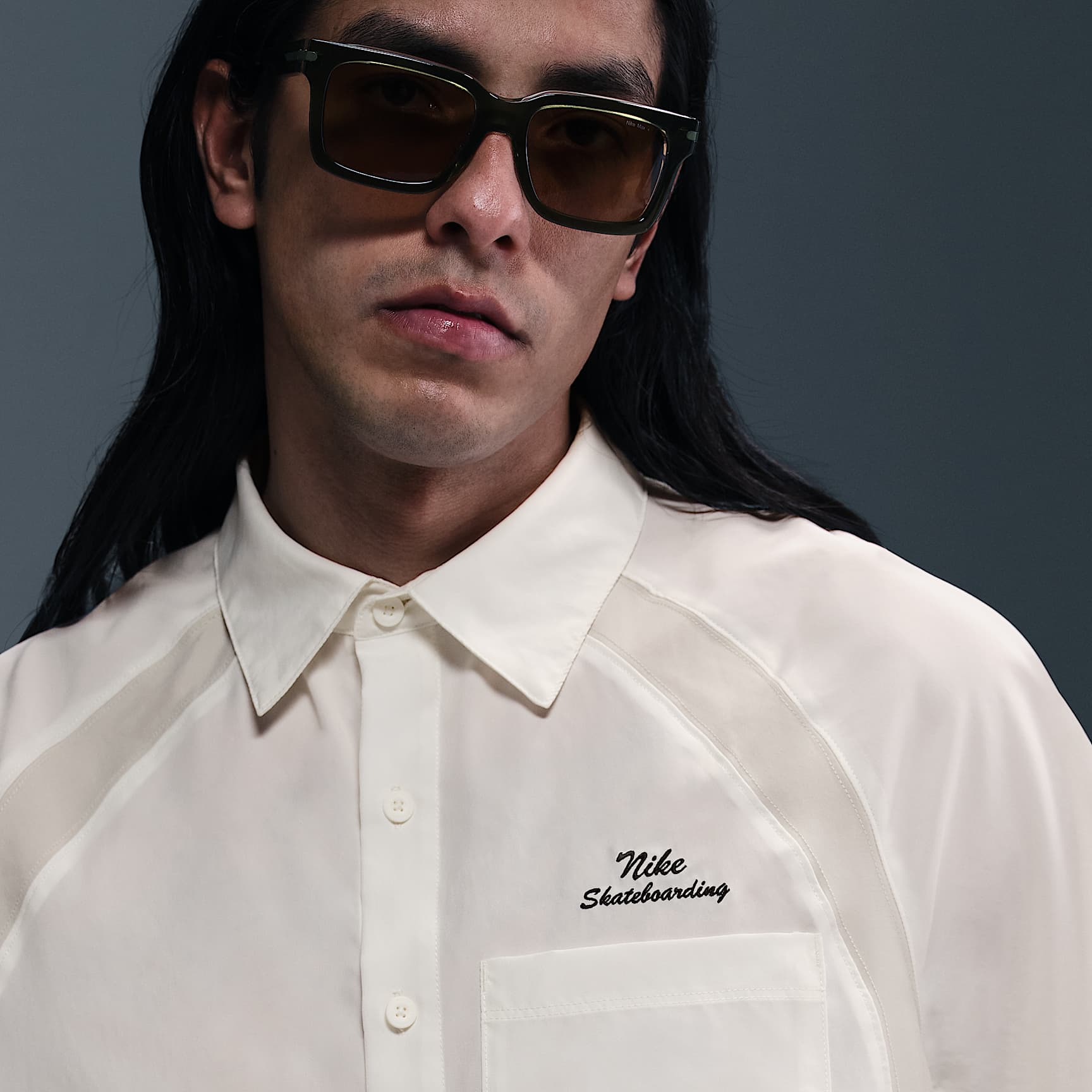 Nike SB Dri-FIT Woven Short-Sleeve Bowler Shirt