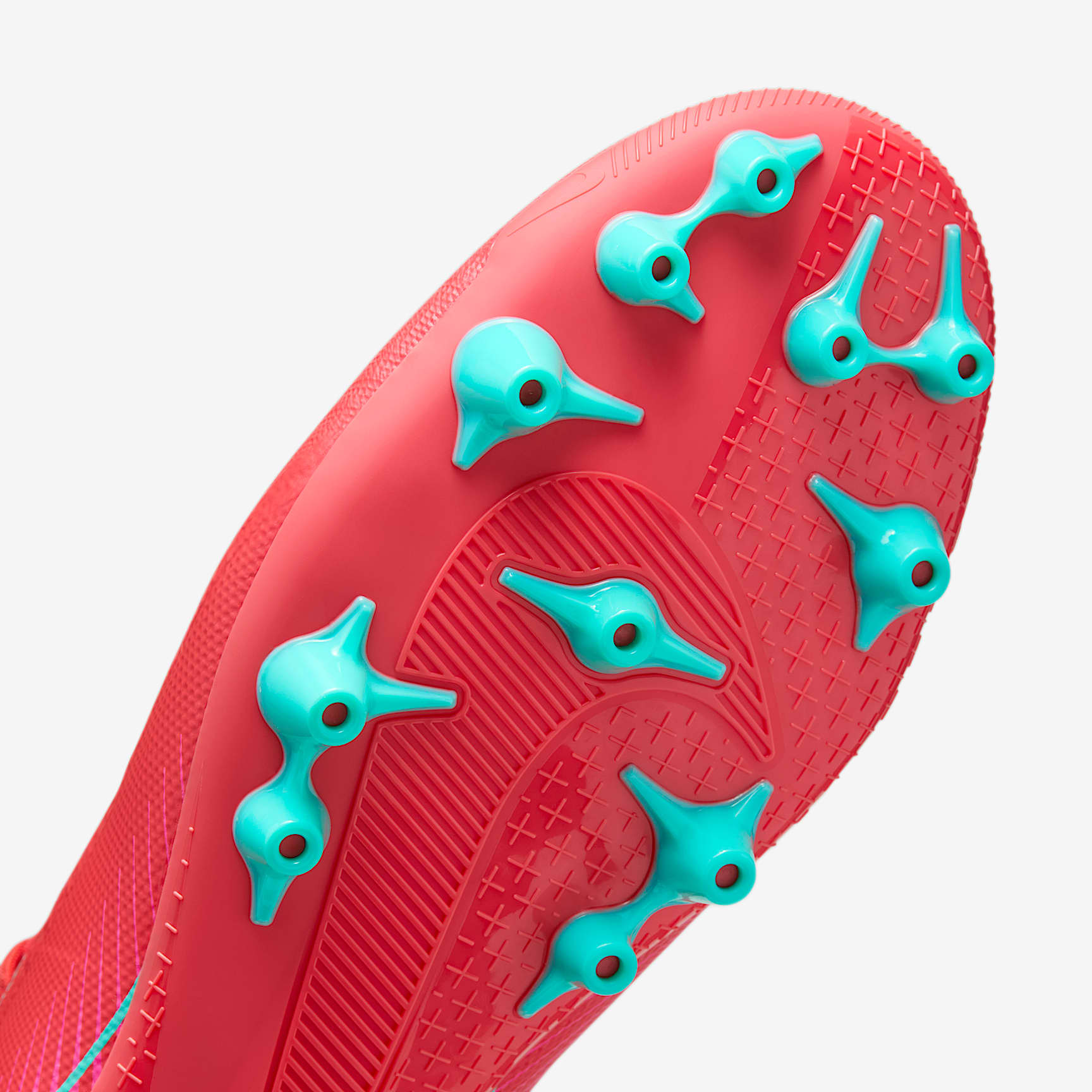 Nike Mercurial Vapor 16 Academy AG Low-Top Soccer Cleats