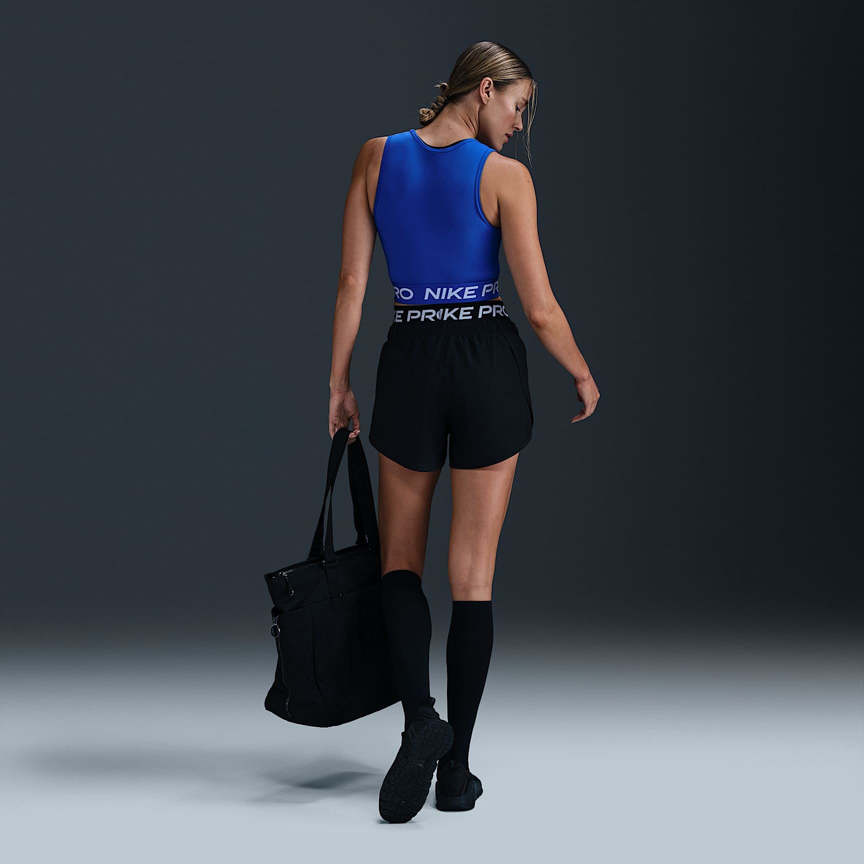Nike Pro Women's Dri-FIT Cropped Tank Top
