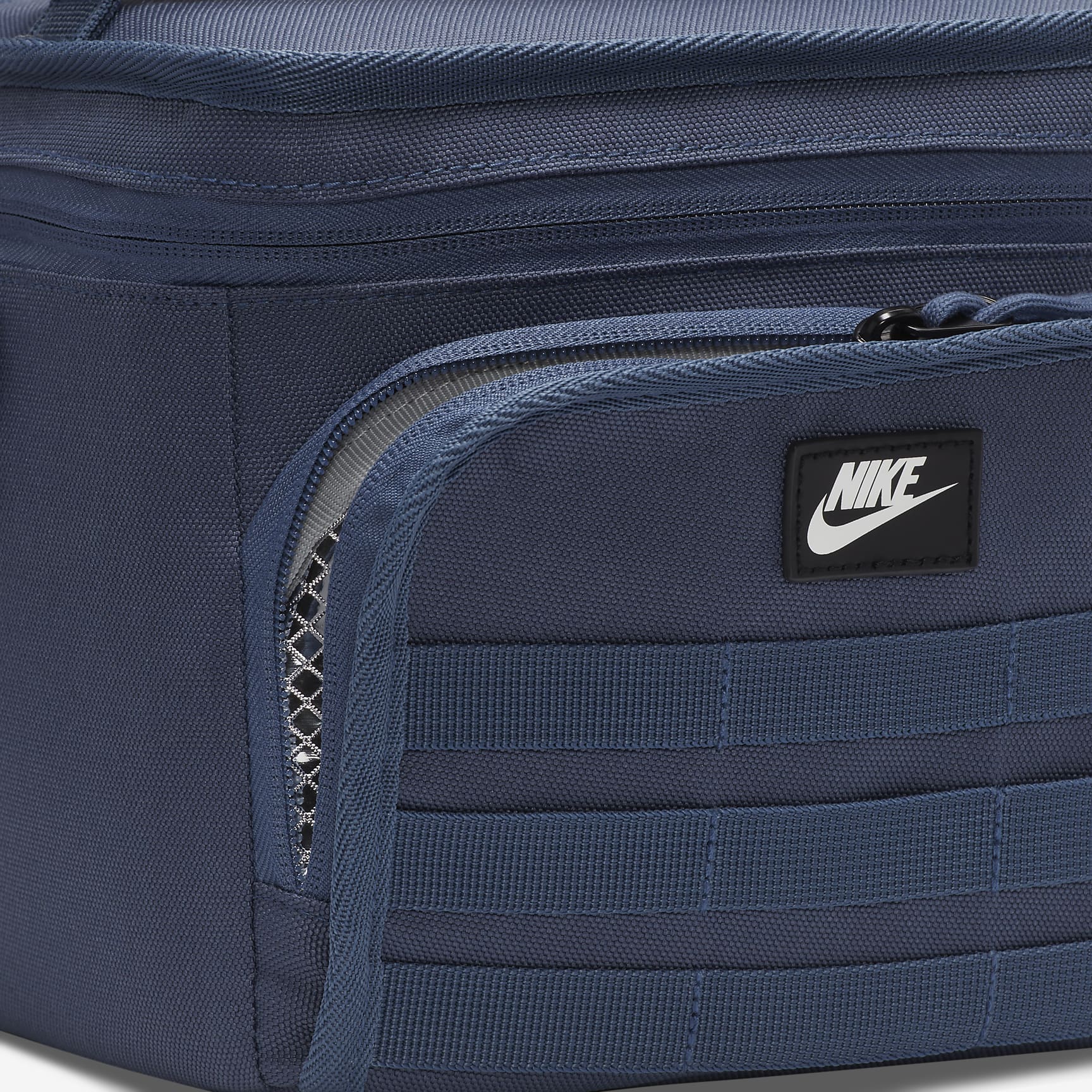 Nike Futura Sportswear Lunch Bag (6.75L)