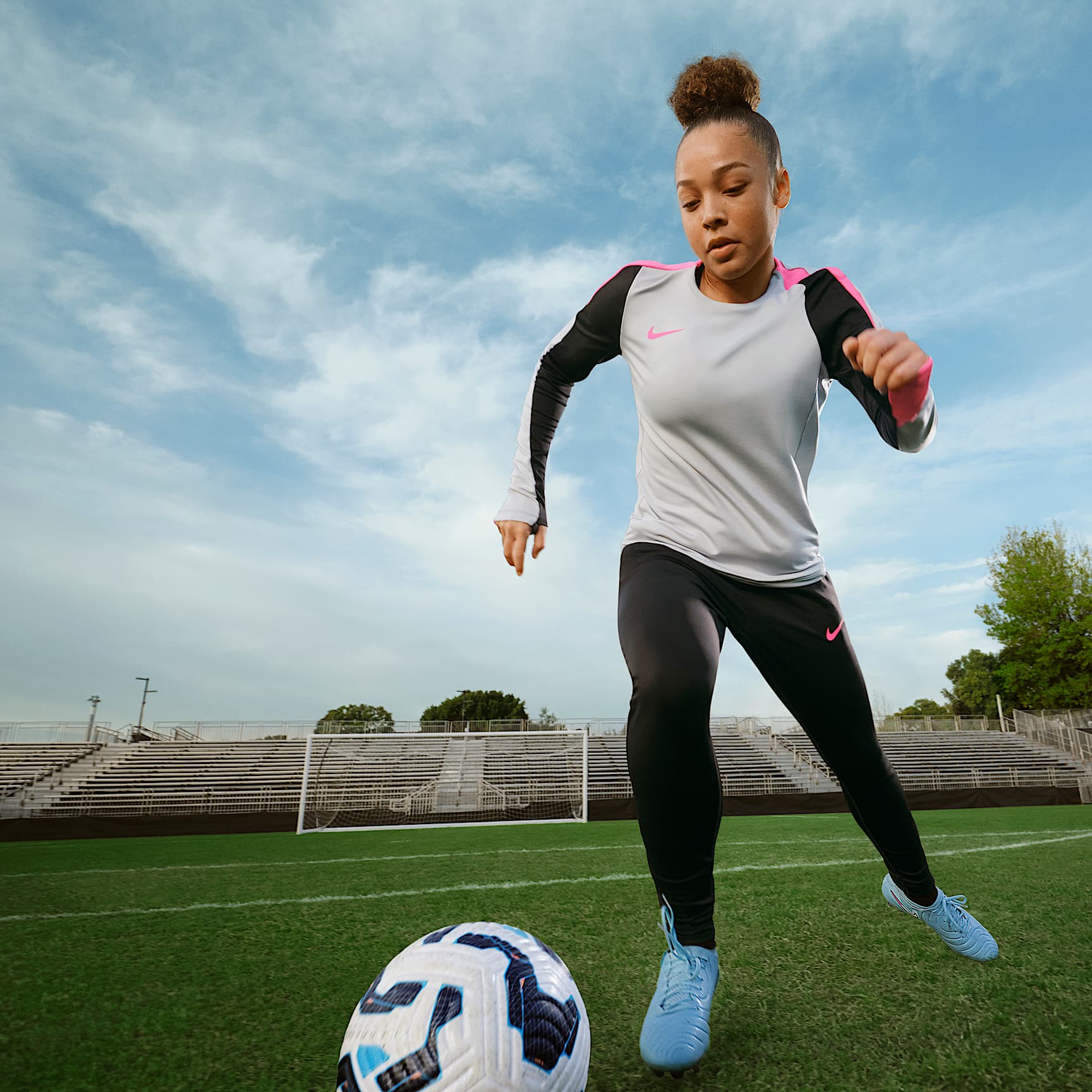 Nike Tiempo Legend 10 Elite Firm-Ground Low-Top Soccer Cleats