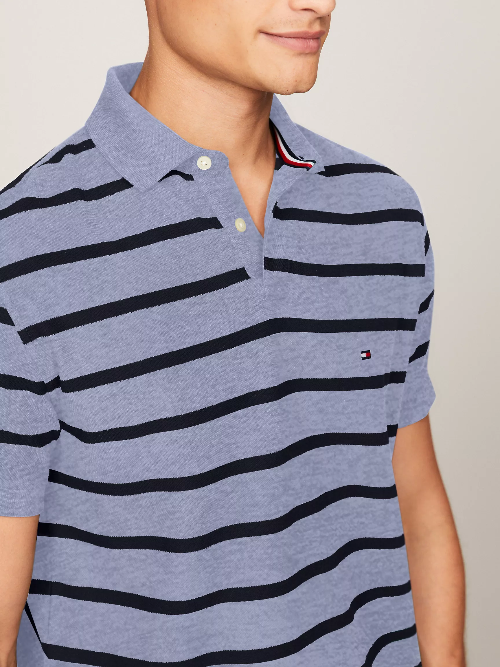 Мужское поло Tommy Hilfiger, Полосатое влагоотводящее поло стандартного кроя
