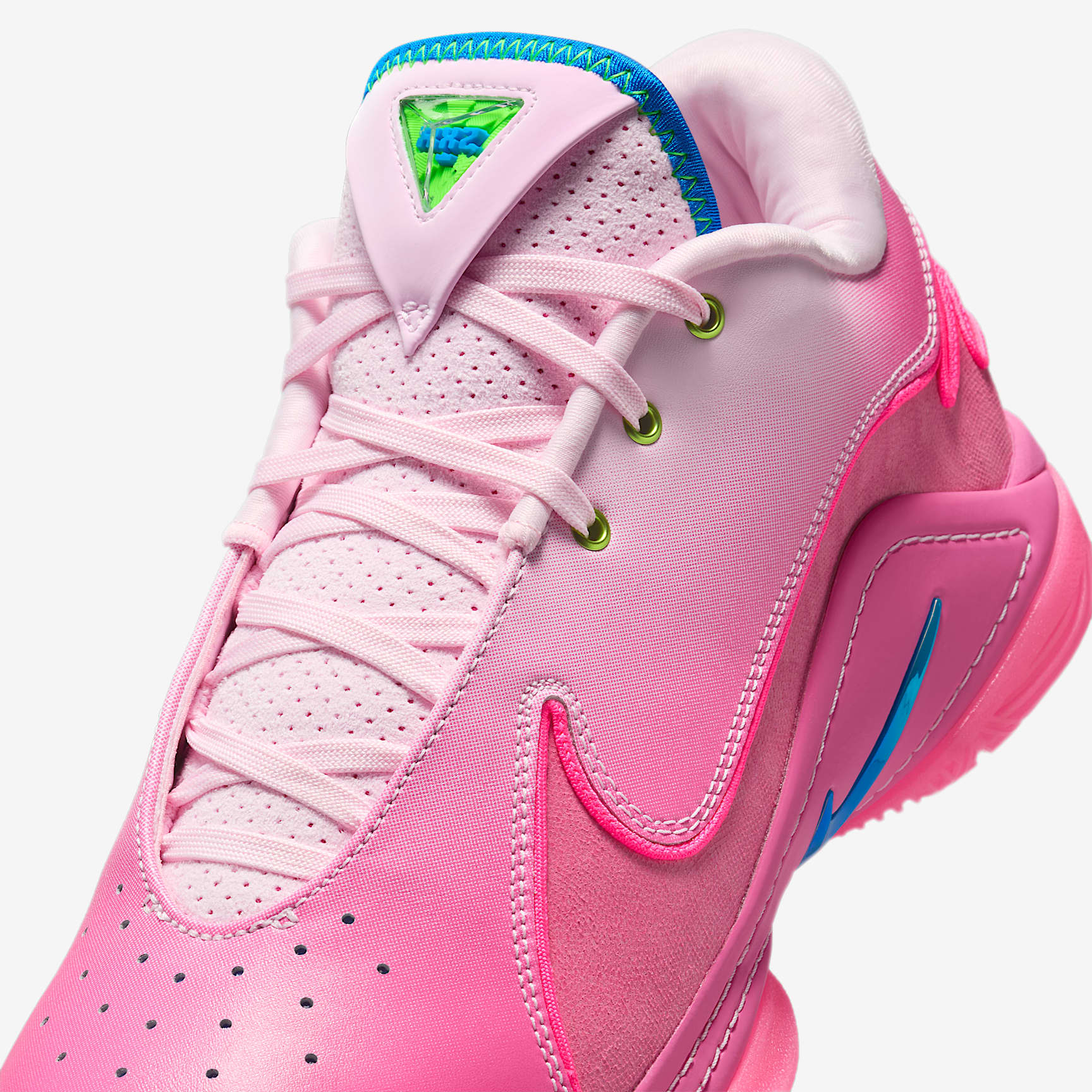LeBron XXII SN Basketball Shoes