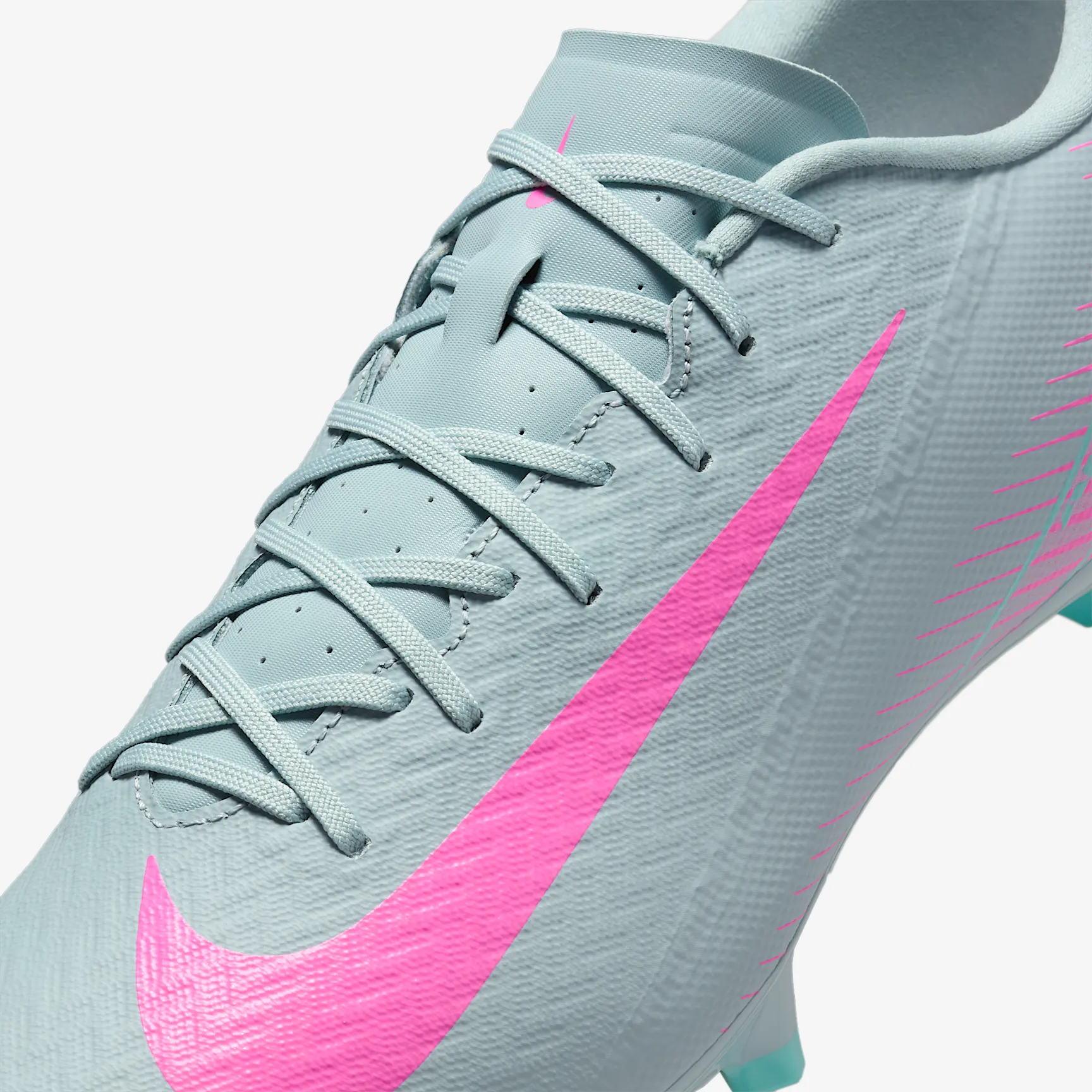 Nike Mercurial Vapor 16 Academy MG Low-Top Soccer Cleats