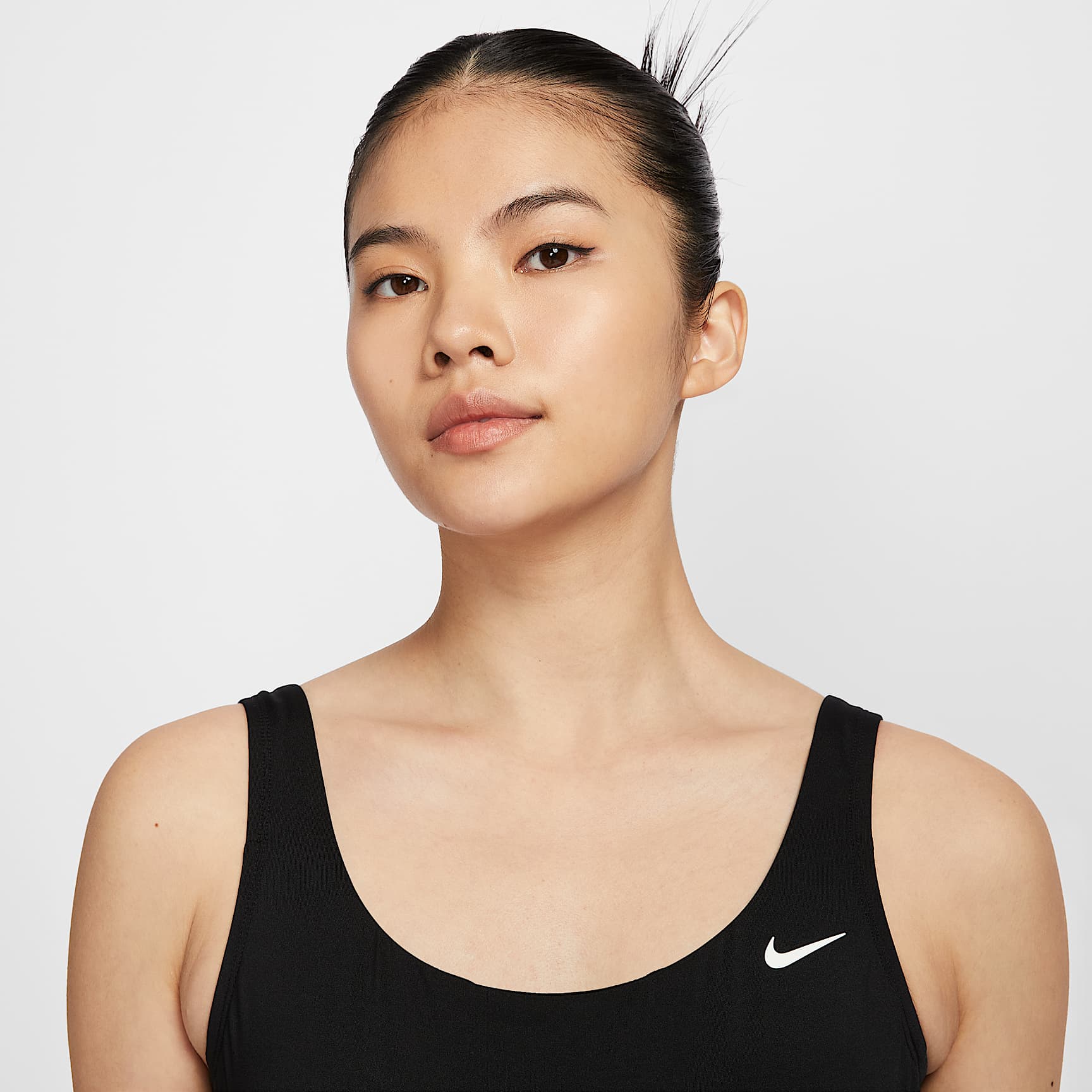 Nike Swim Essential Women's U-Back One-Piece Swimsuit