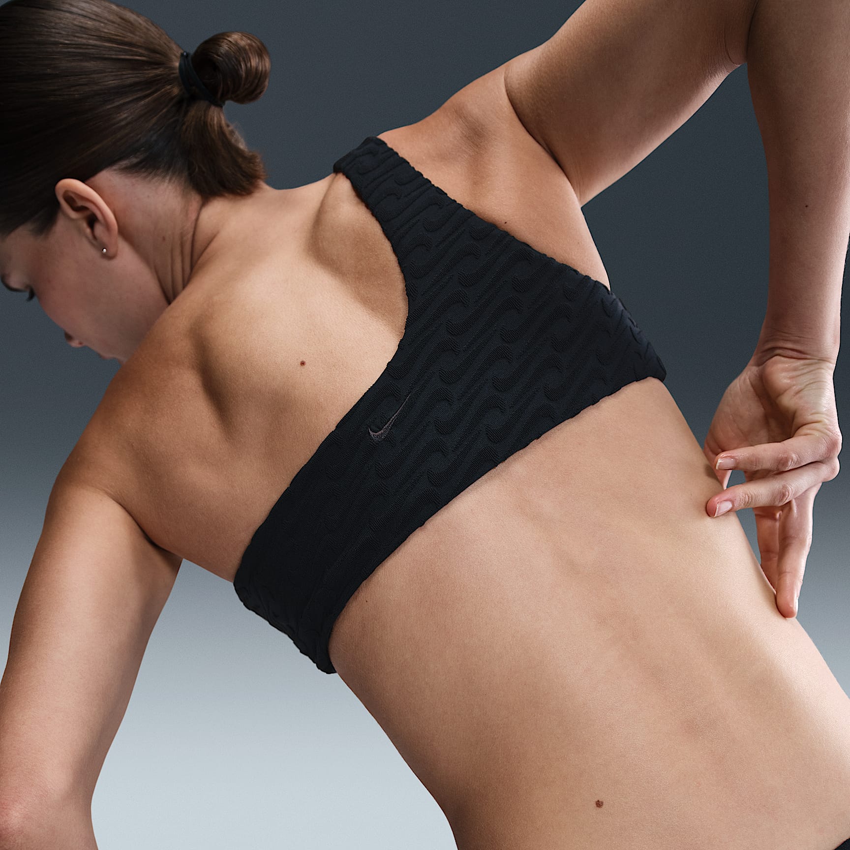 Nike Swim Swoosh Link Women's Terry Asymmetrical Bikini Top