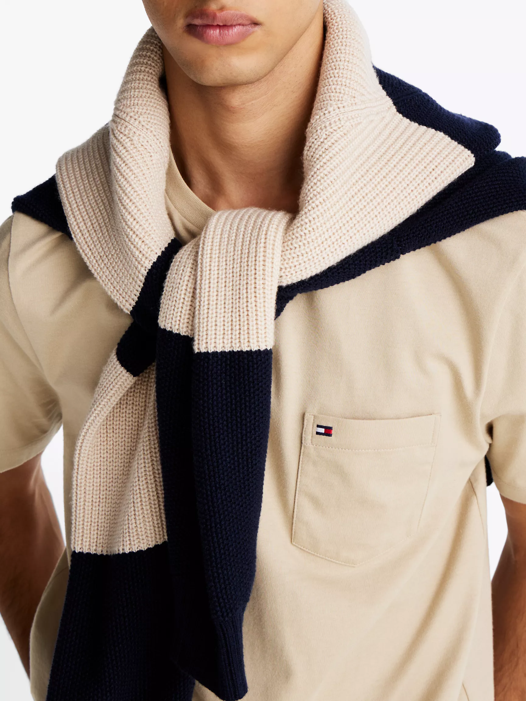 Мужская футболка Tommy Hilfiger, Футболка Tommy с карманом